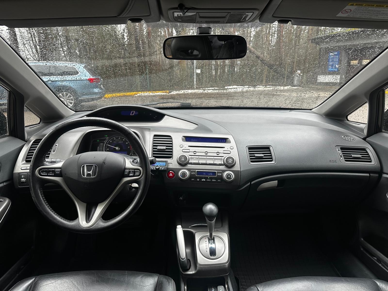 HONDA CIVIC 4DR HYBRID