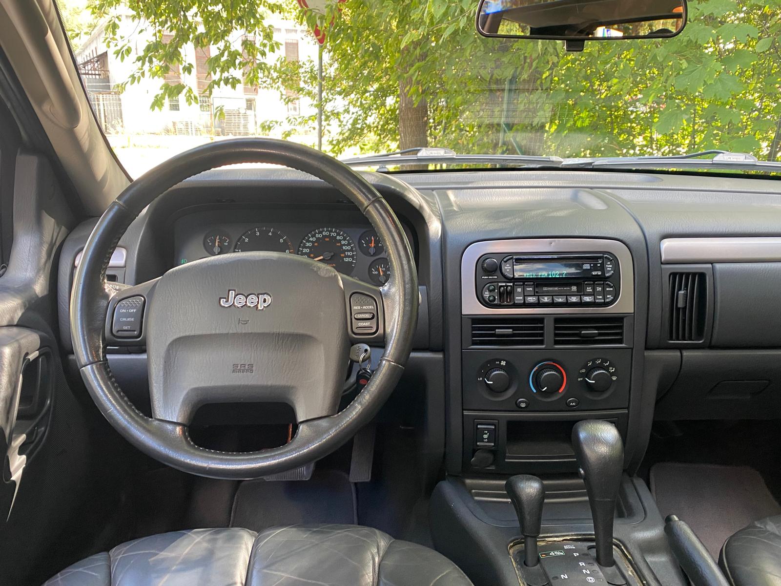 Jeep Grand Cherokee 4×4 special editions v8