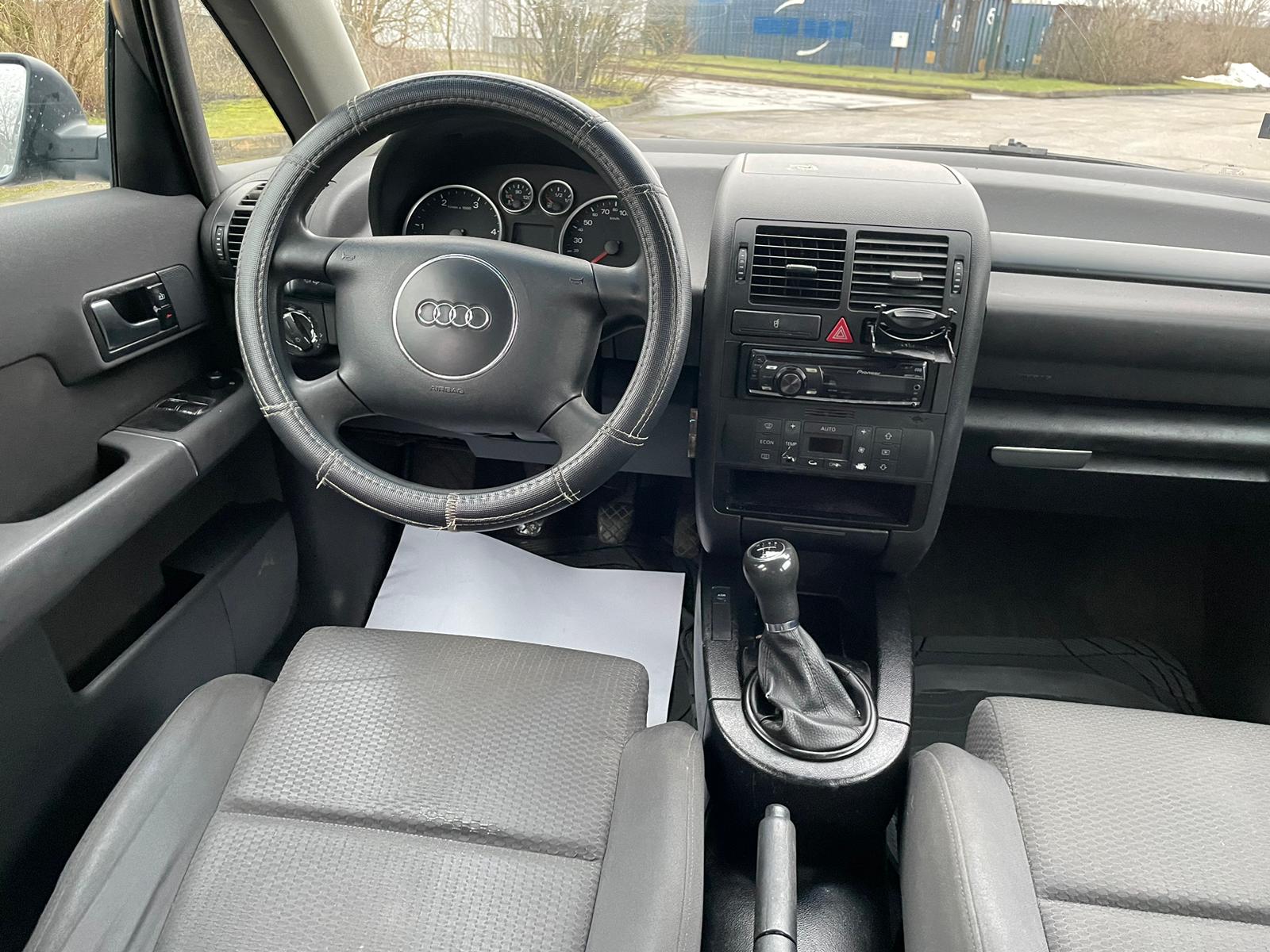 Audi A2