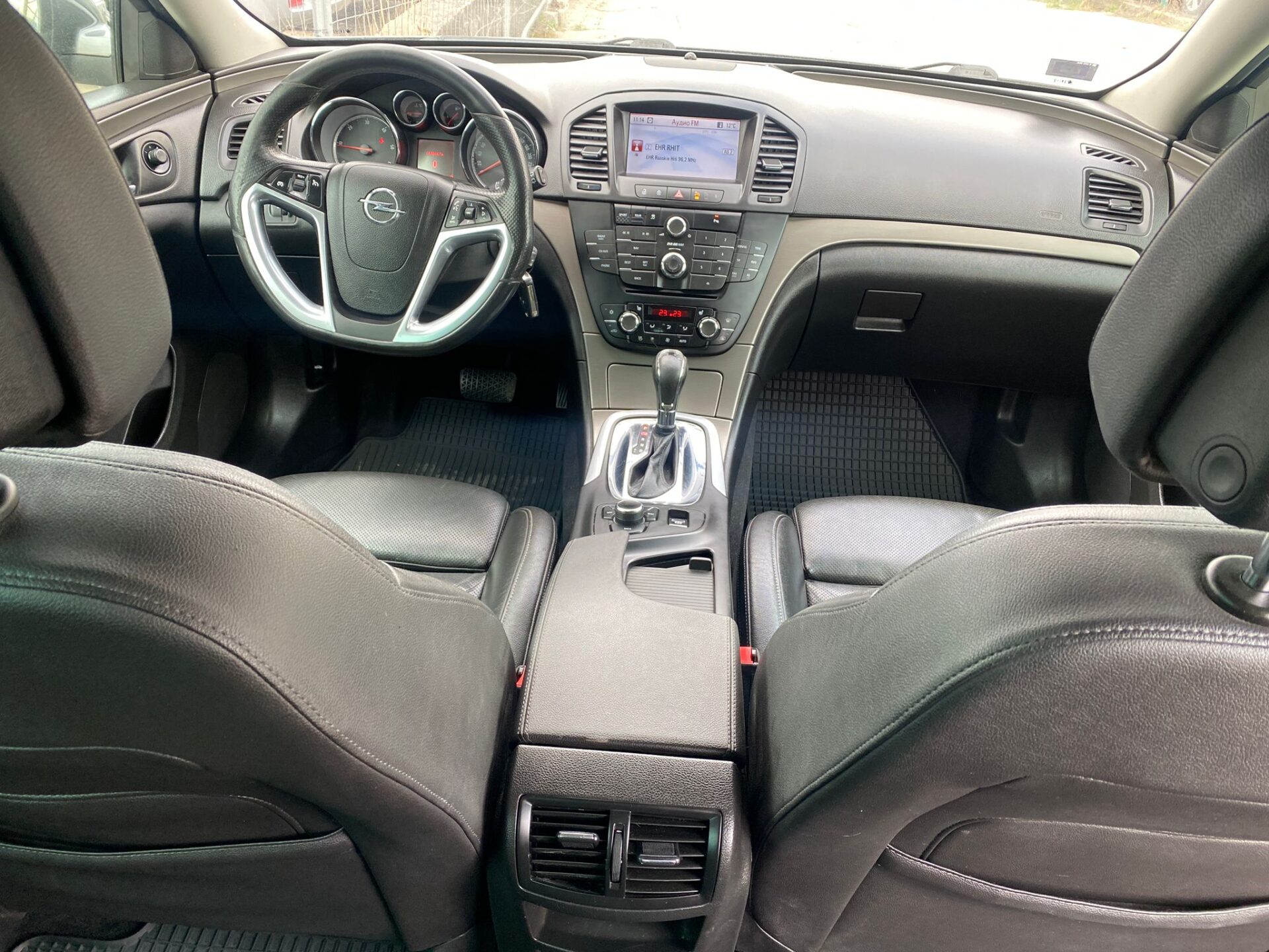 OPEL INSIGNIA SPORTS TOURER