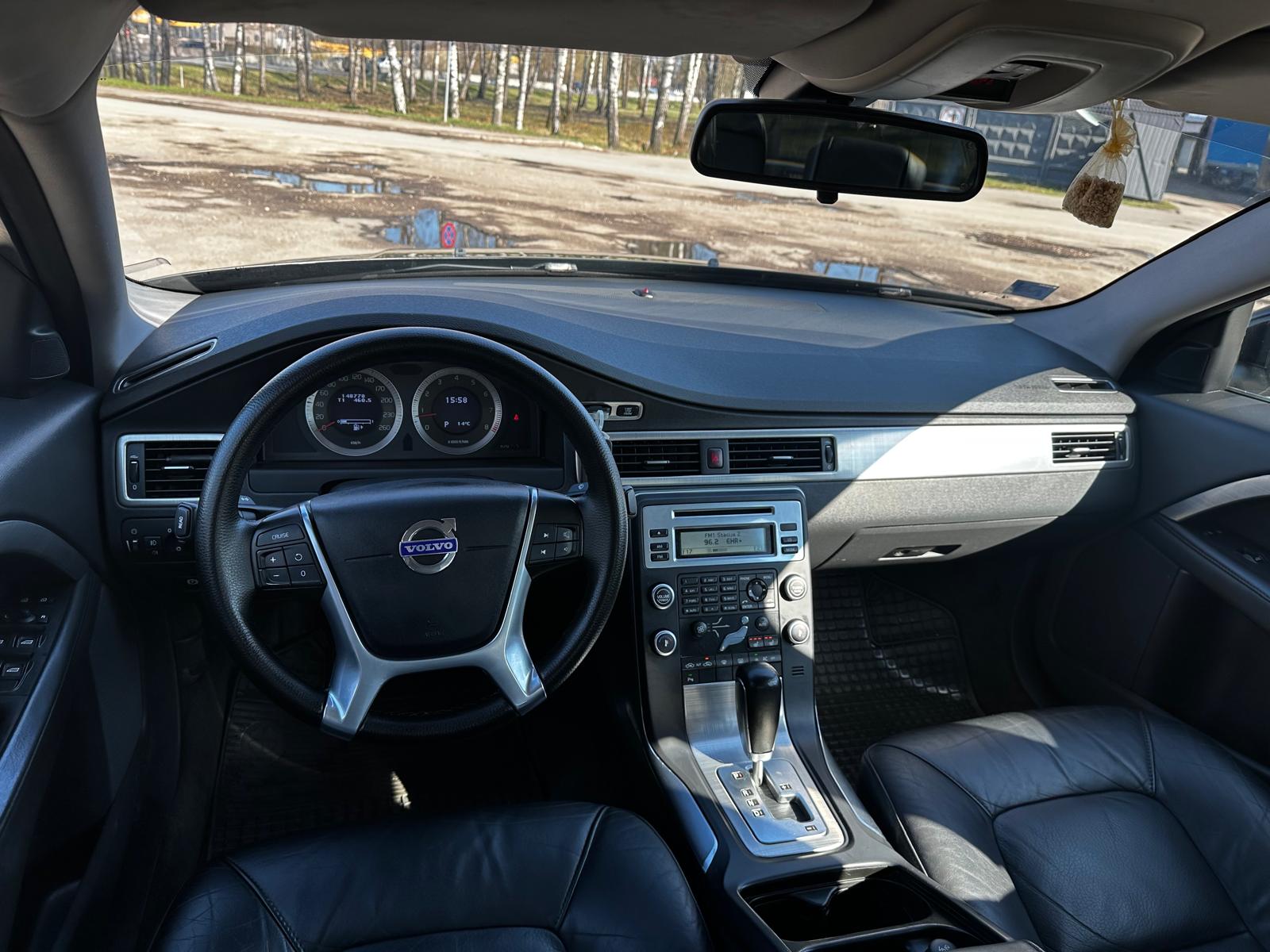 Volvo S80