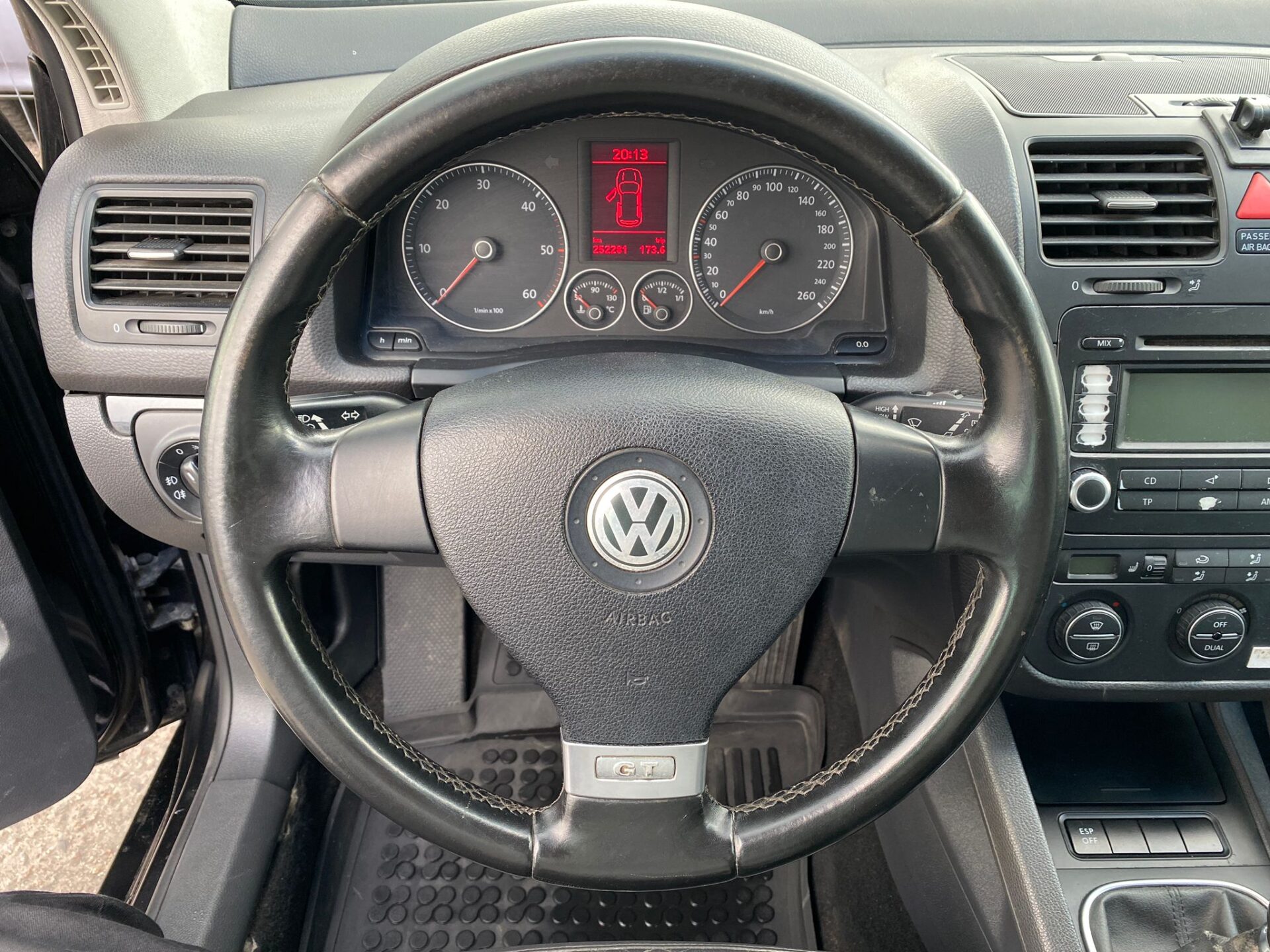 VW Golf 5 GT Versija