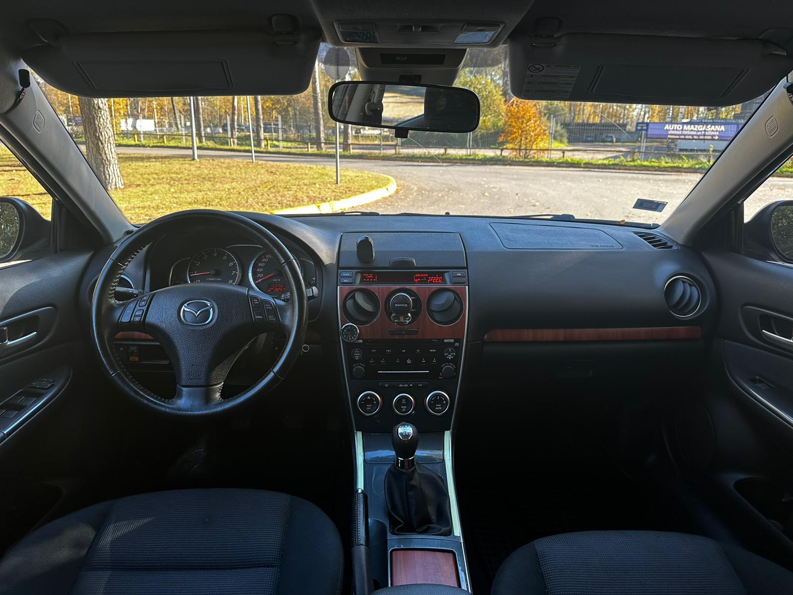 Mazda 6