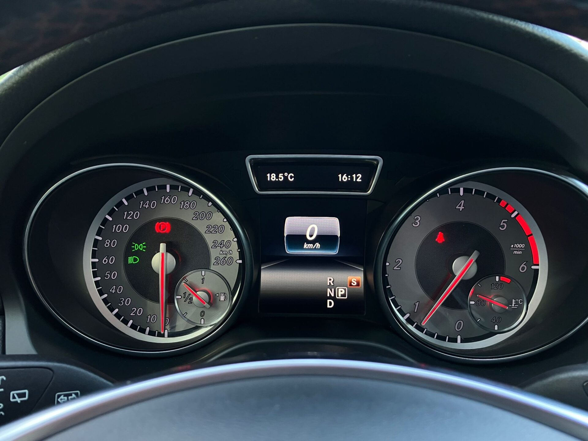 Mercedes GLA200