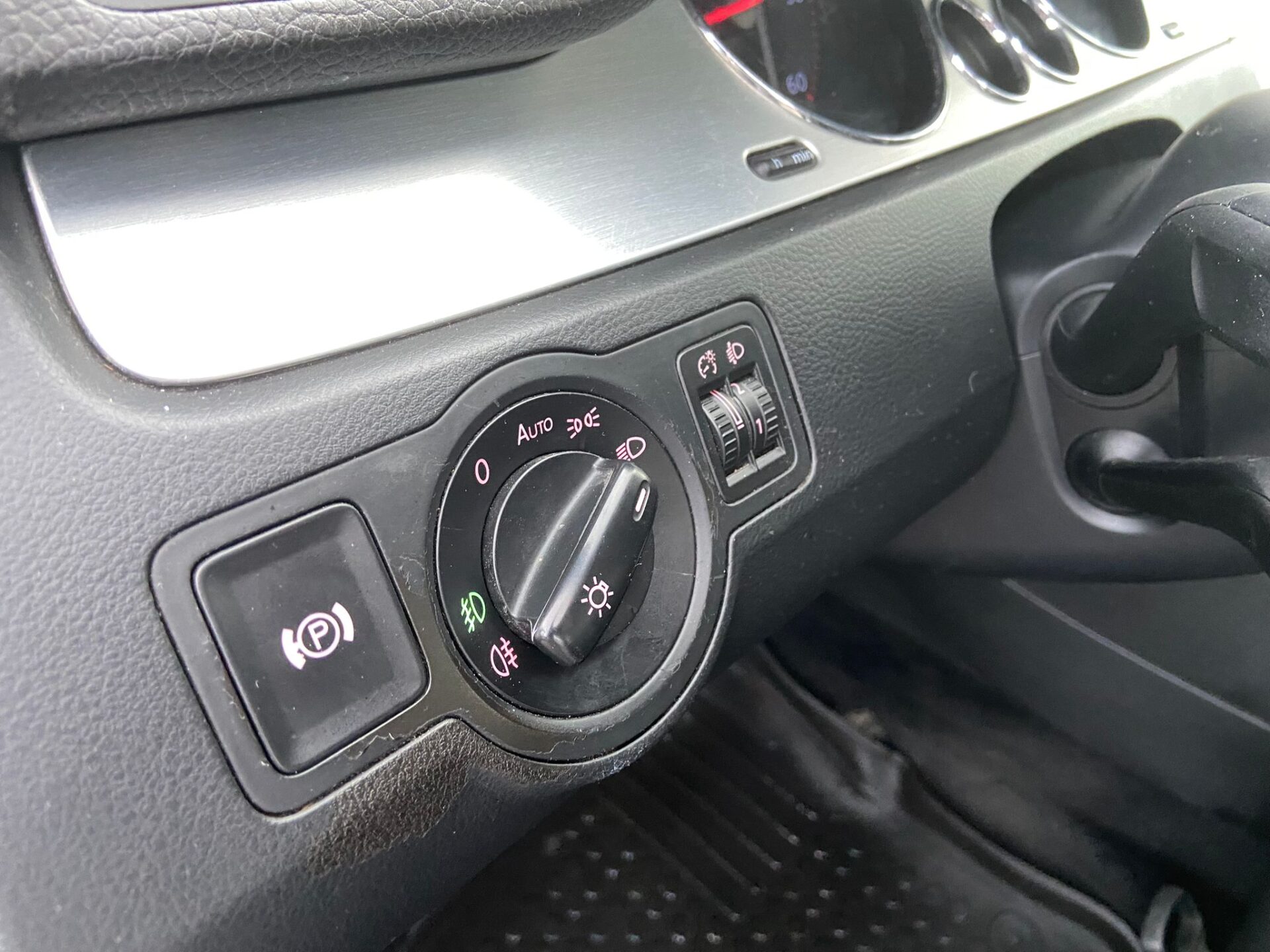 VW PASSAT (B6)