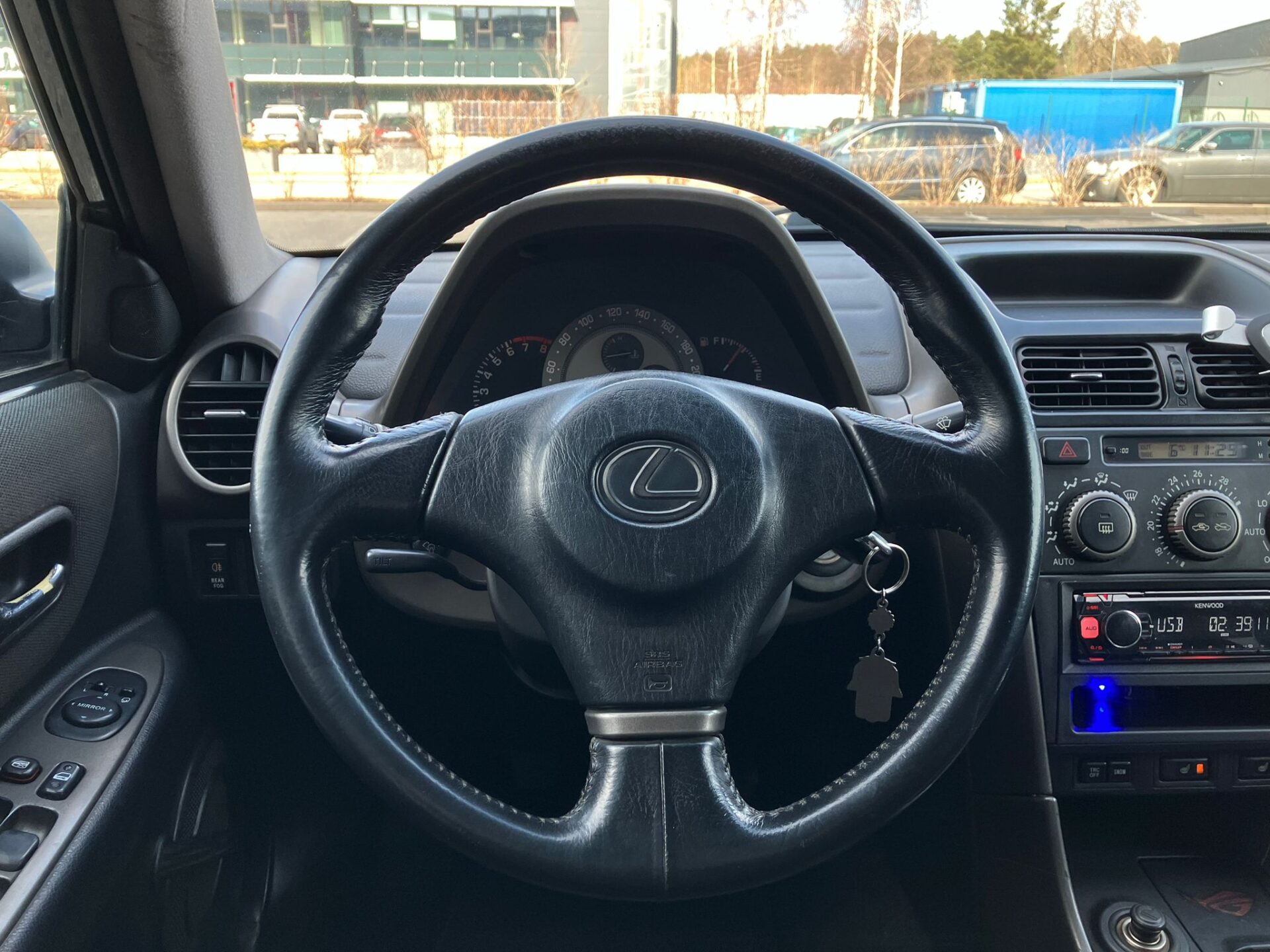 Lexus Is 200