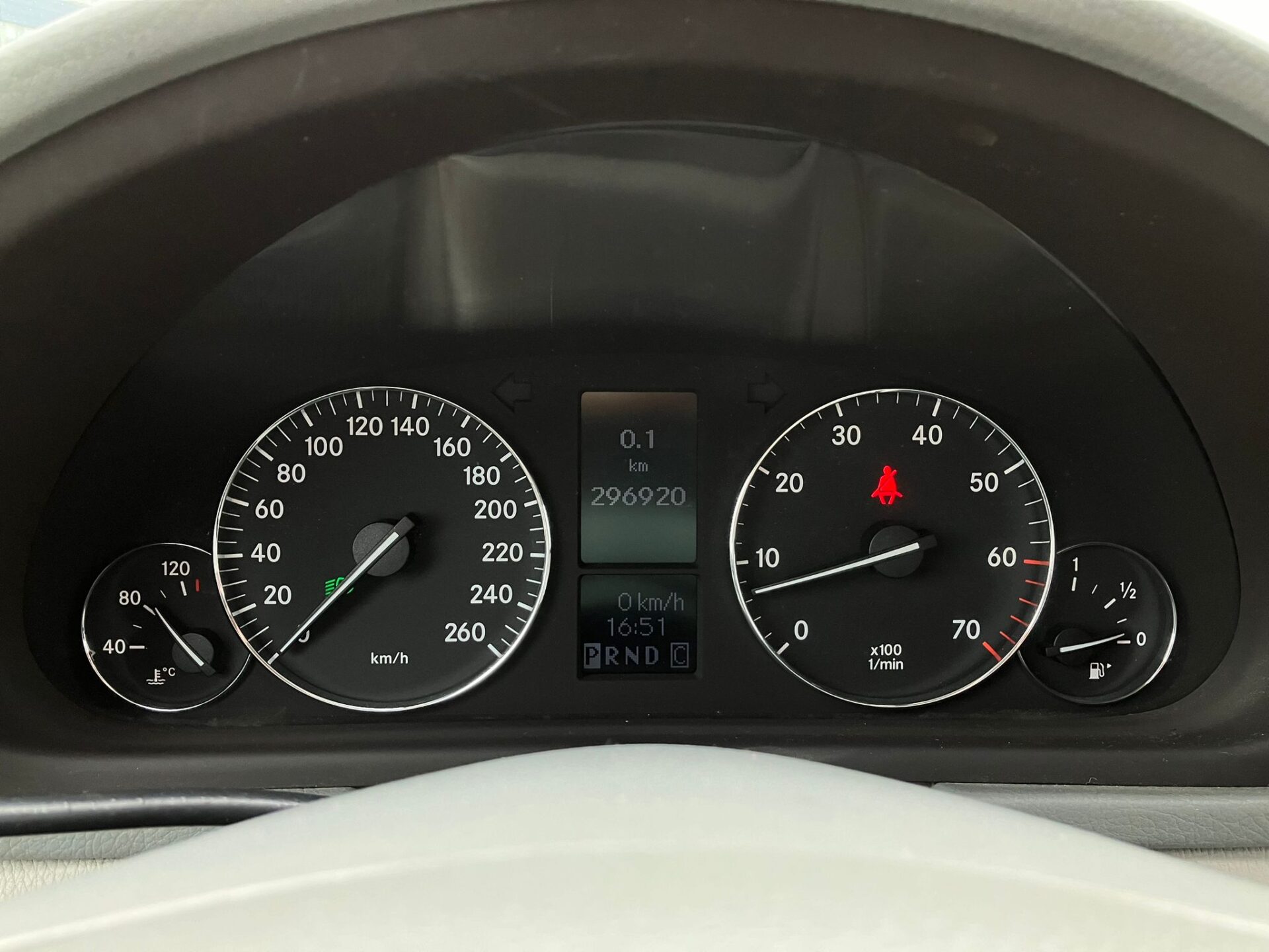 Mercedes C240