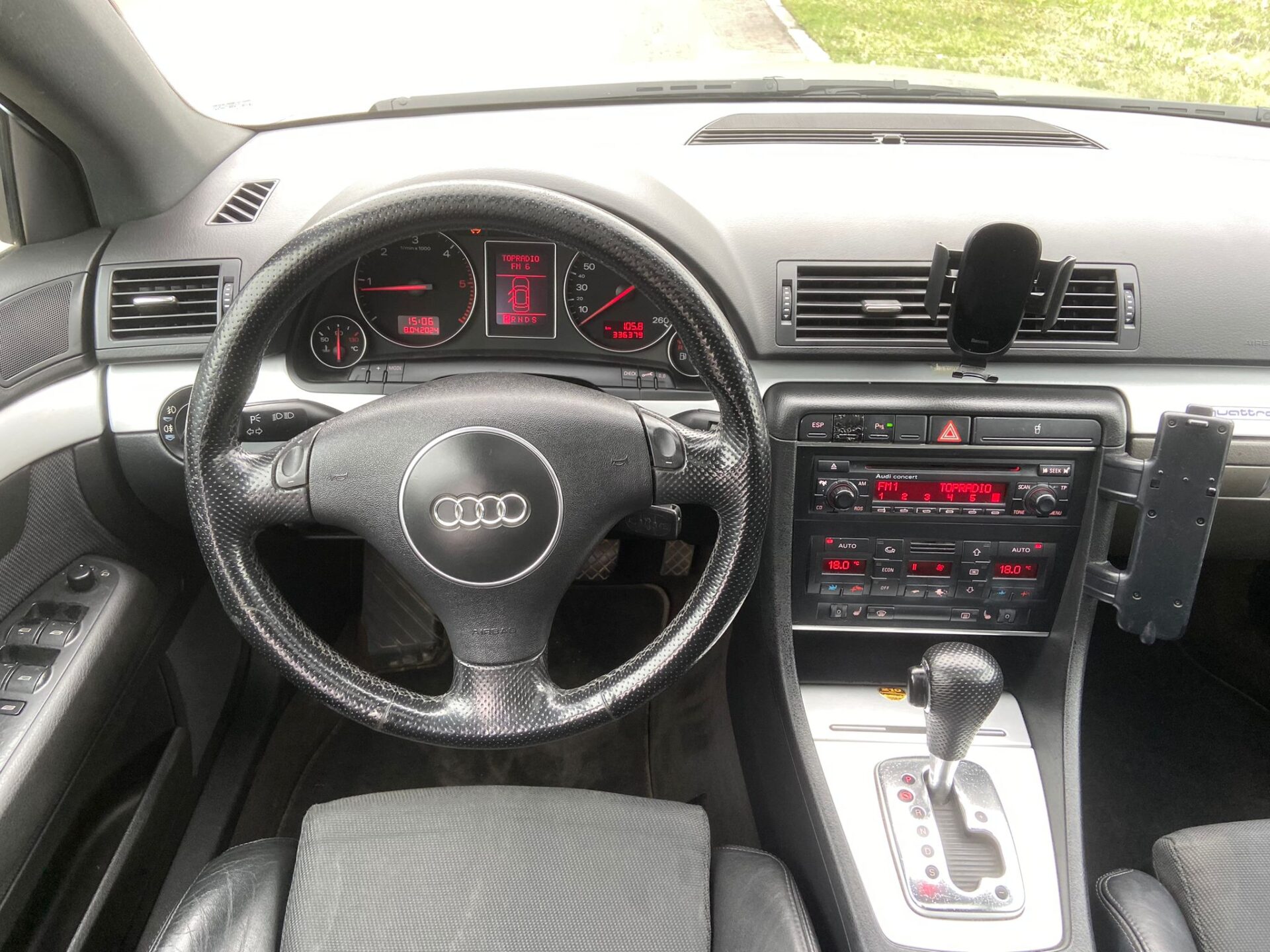 Audi A4 quattro S-Line