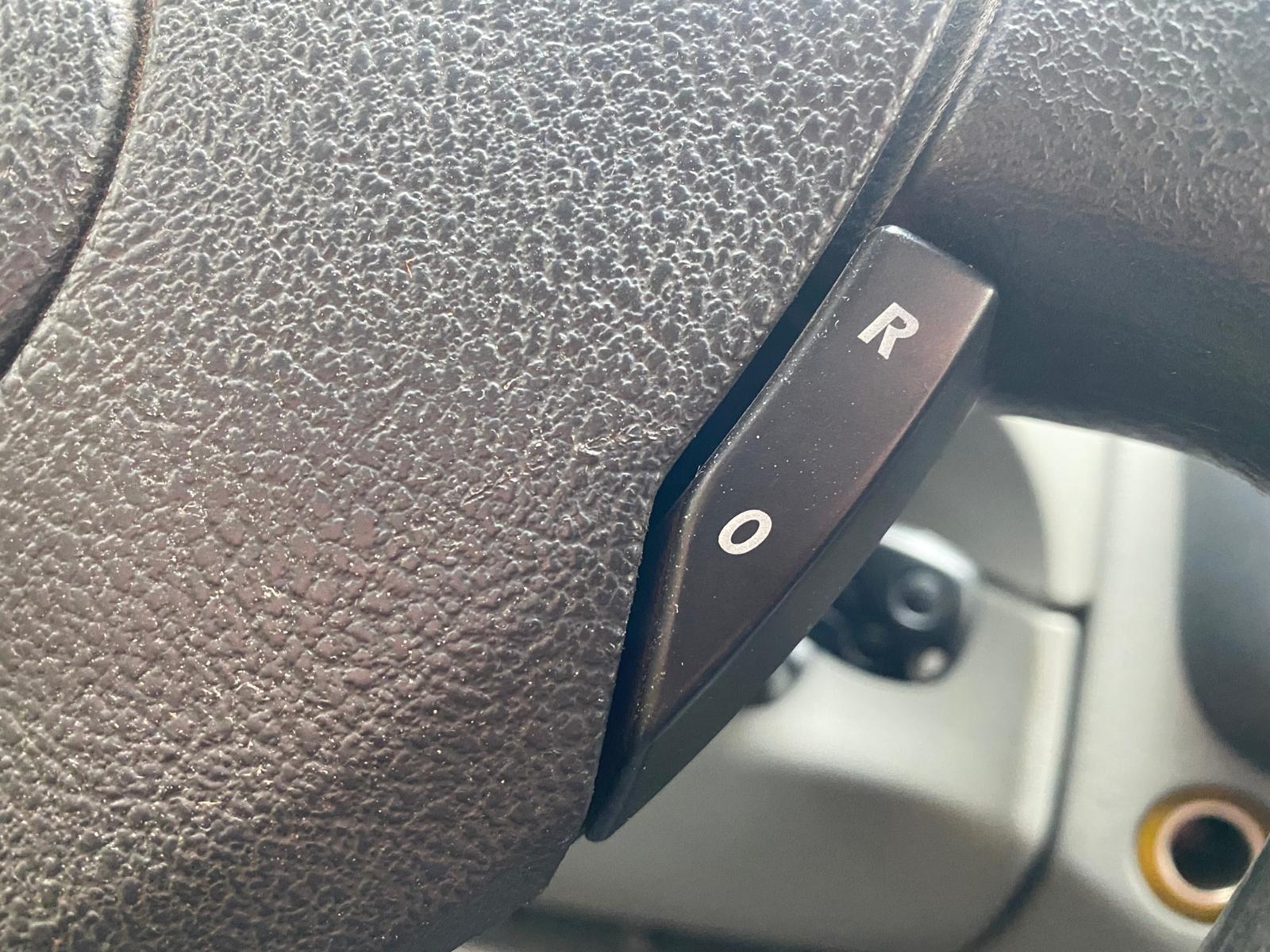 Opel Vivaro 9 vietas
