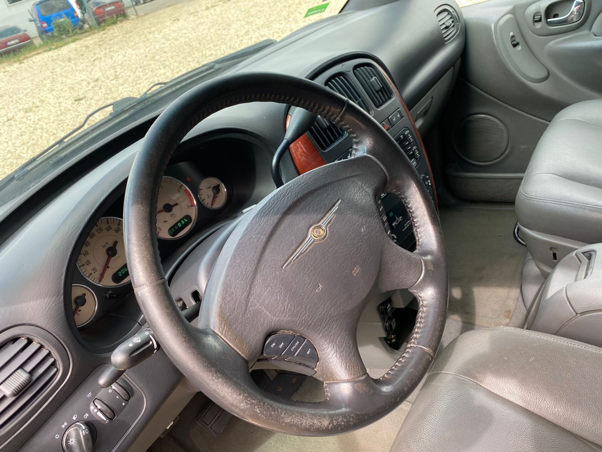 Chrysler Grand Voyager STOW&GO 7-vietas