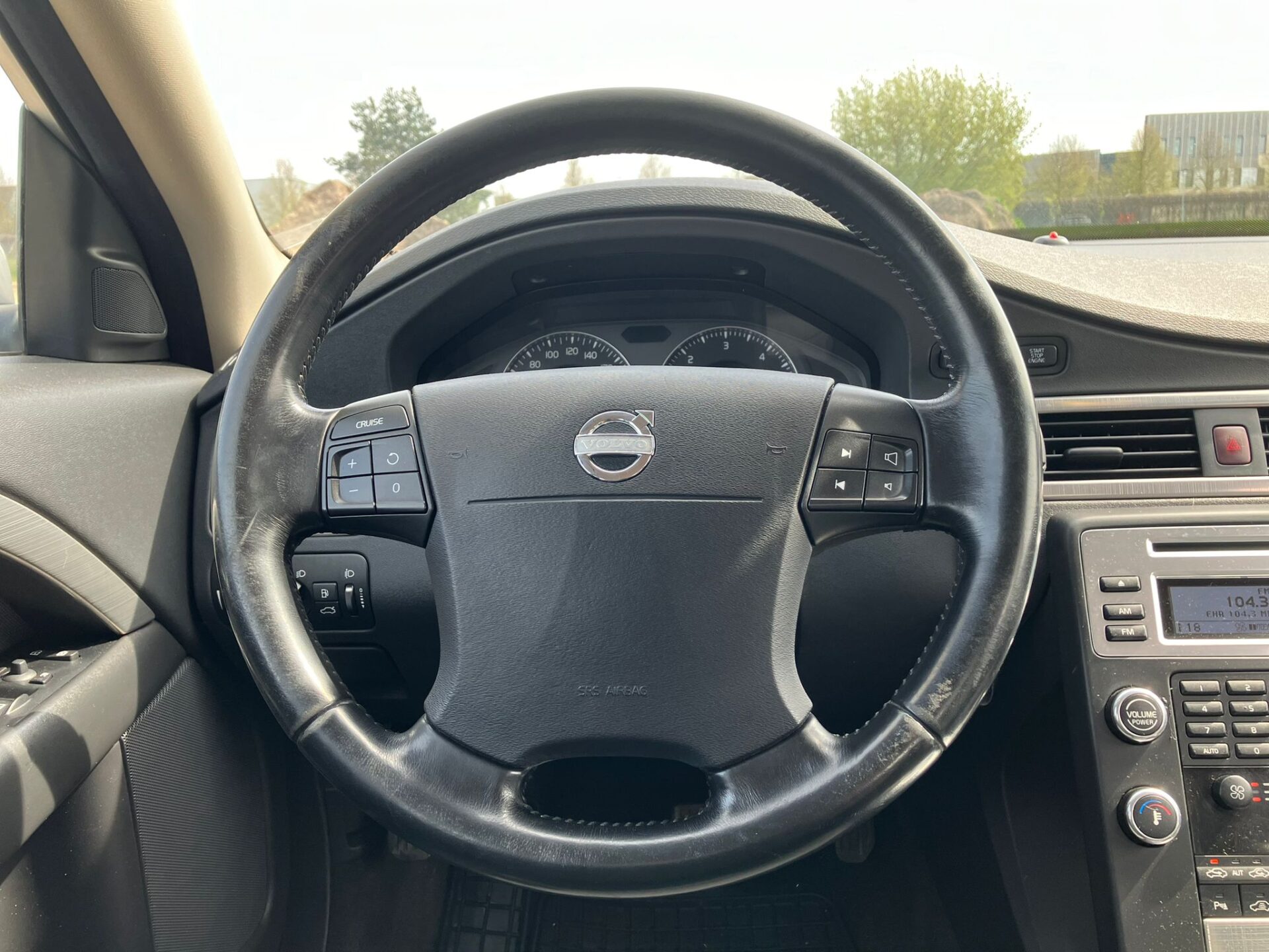 Volvo S80