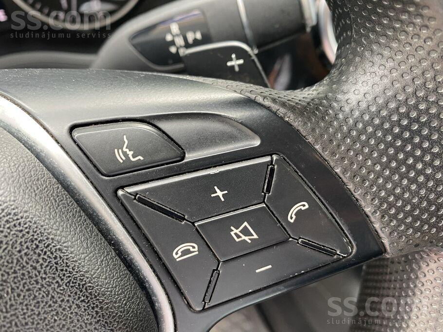 MERCEDES BENZ B200 AVANTGARDE