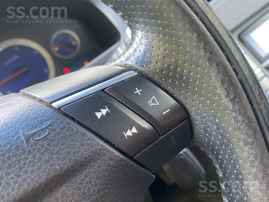 VOLVO XC90 R-DESIGN 7-vietas