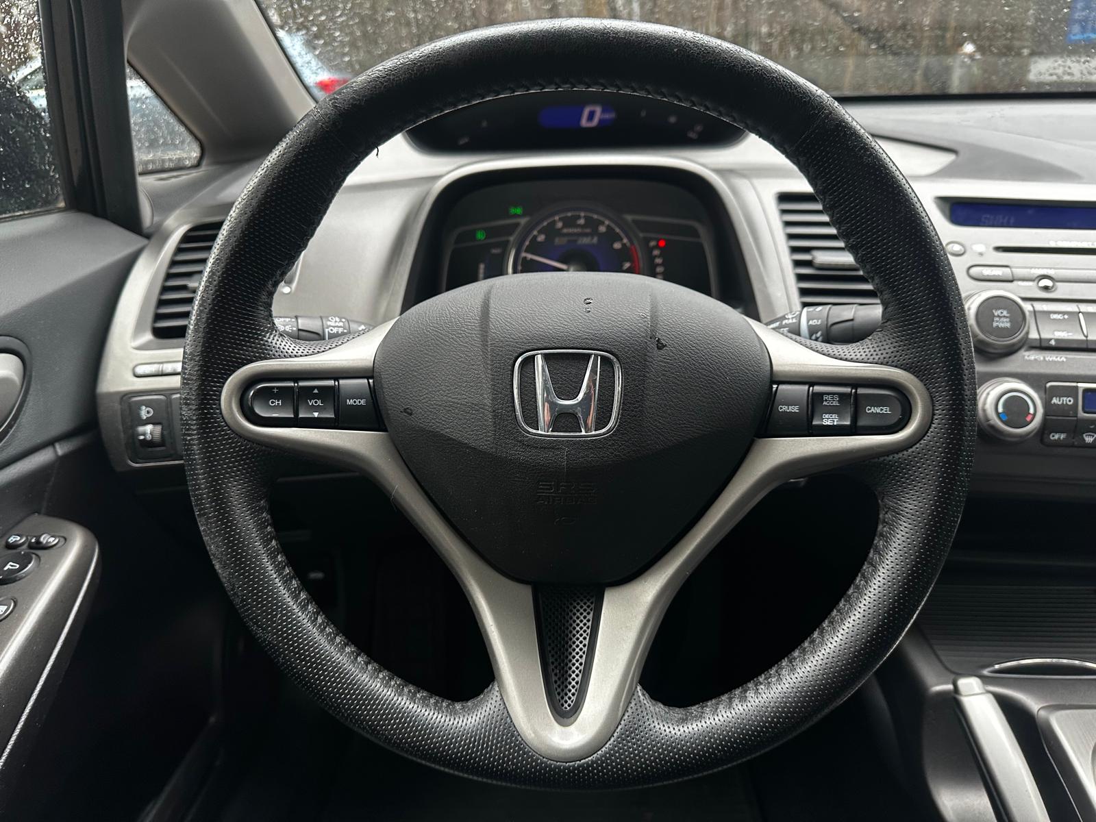 HONDA CIVIC 4DR HYBRID