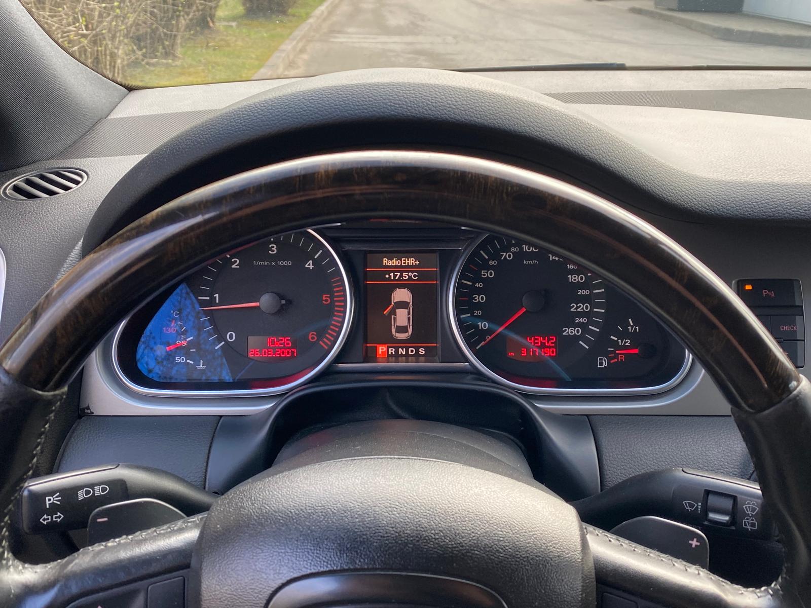 Audi Q7 S-Line Quattro