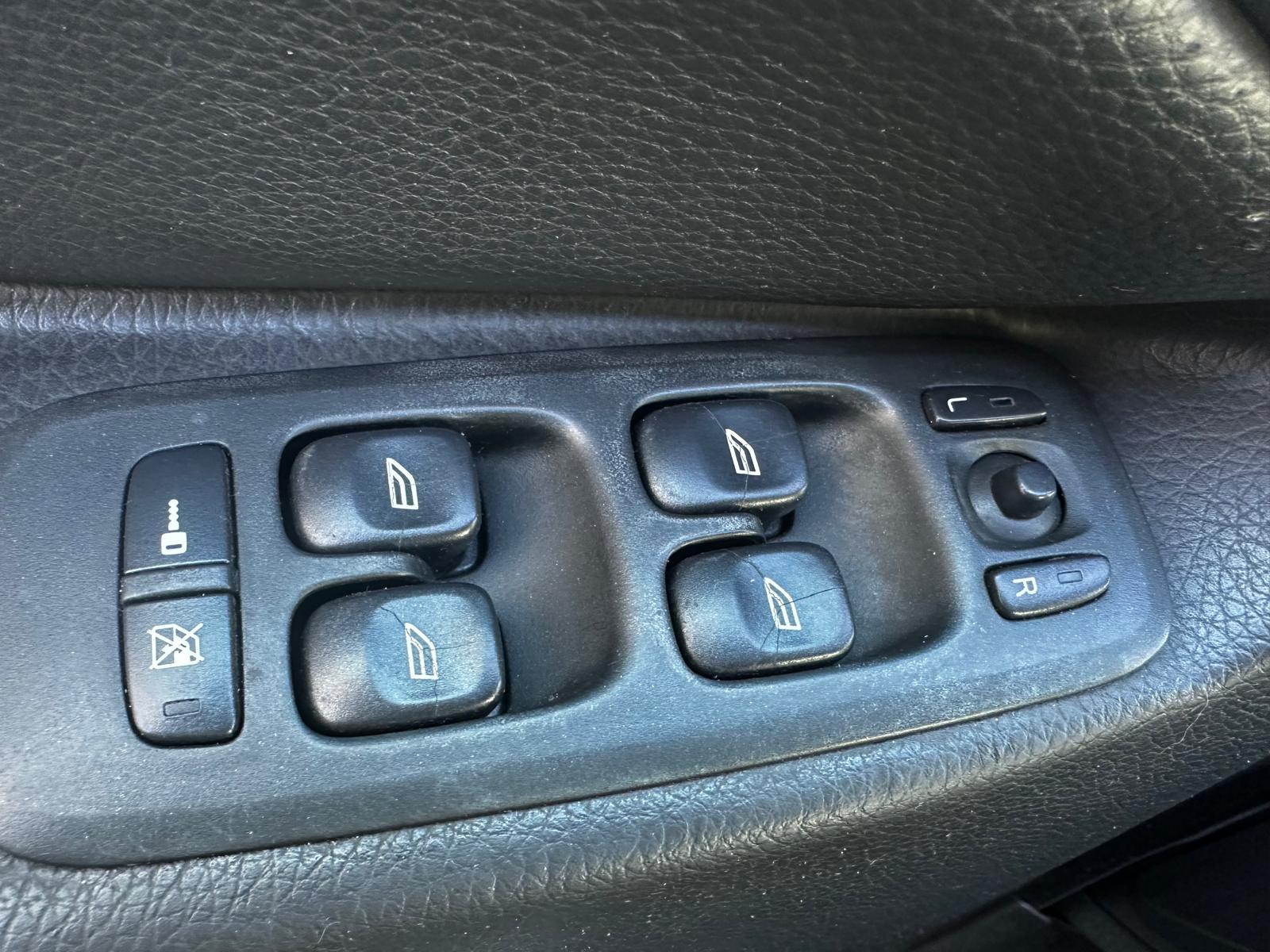 VOLVO XC90 7-seats