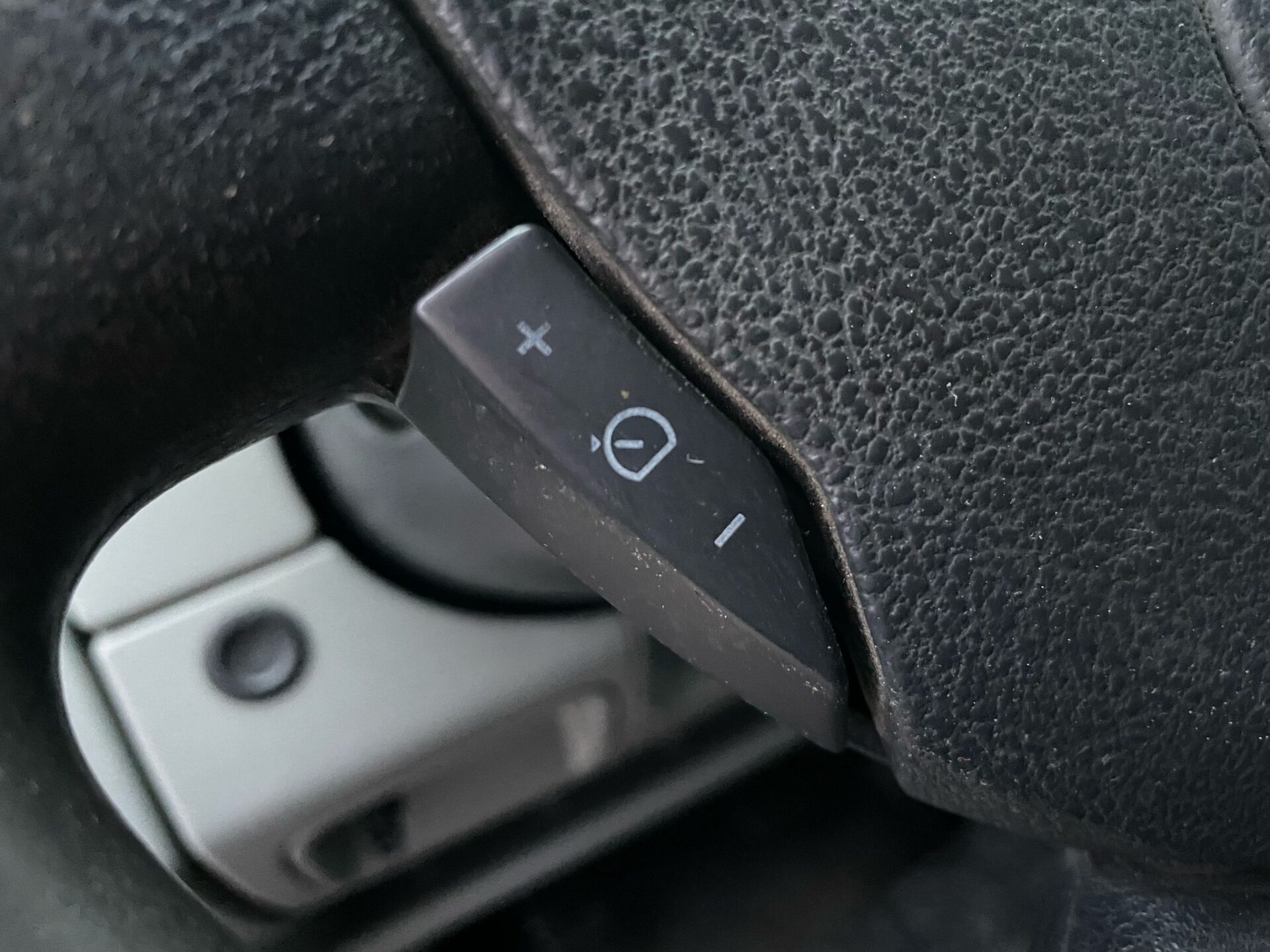 Opel Vivaro 9 мест