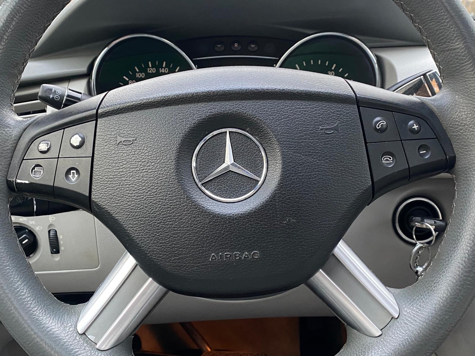 Mercedes Benz R320 6-мест