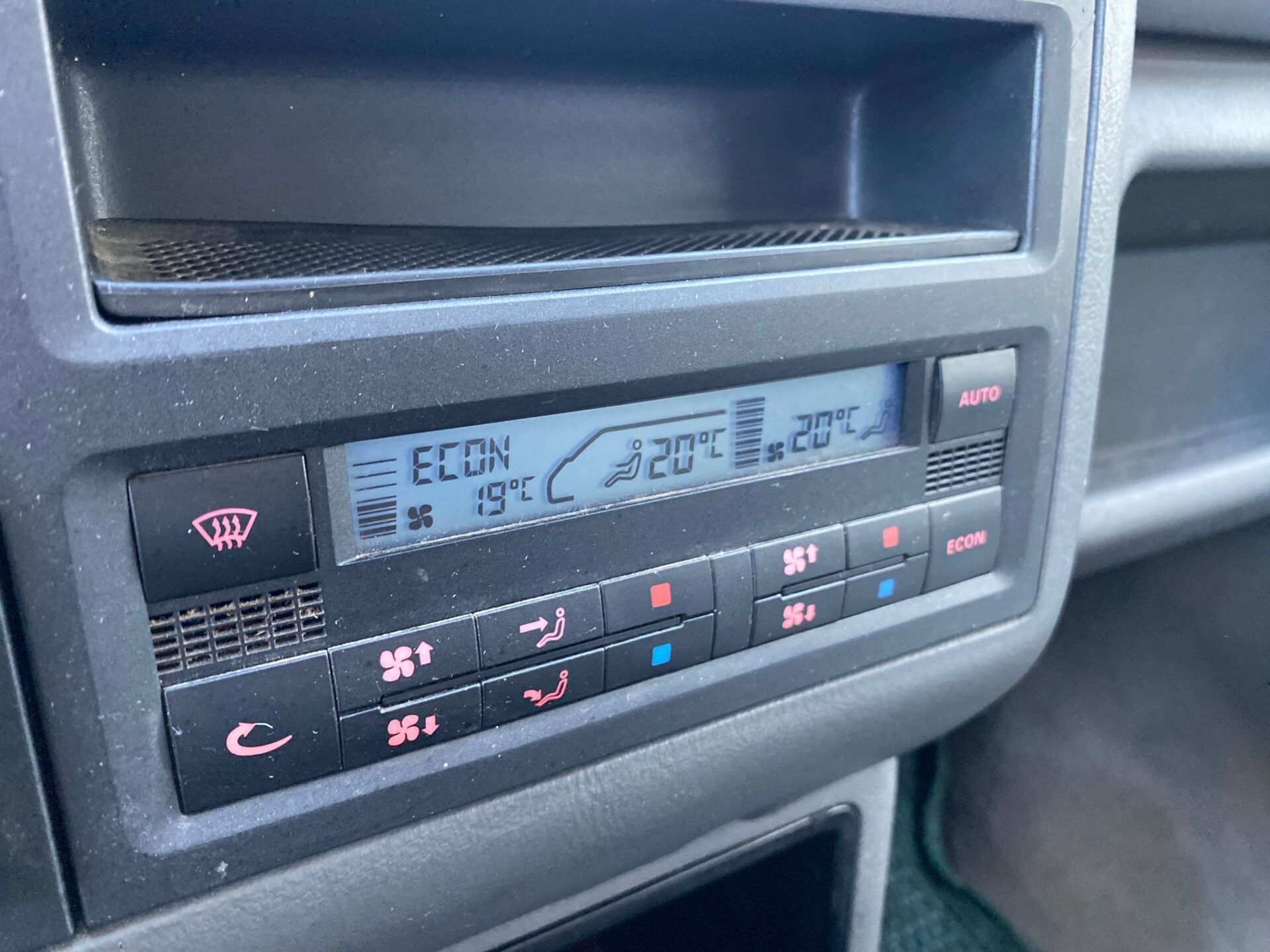 VW Multivan 7-мест