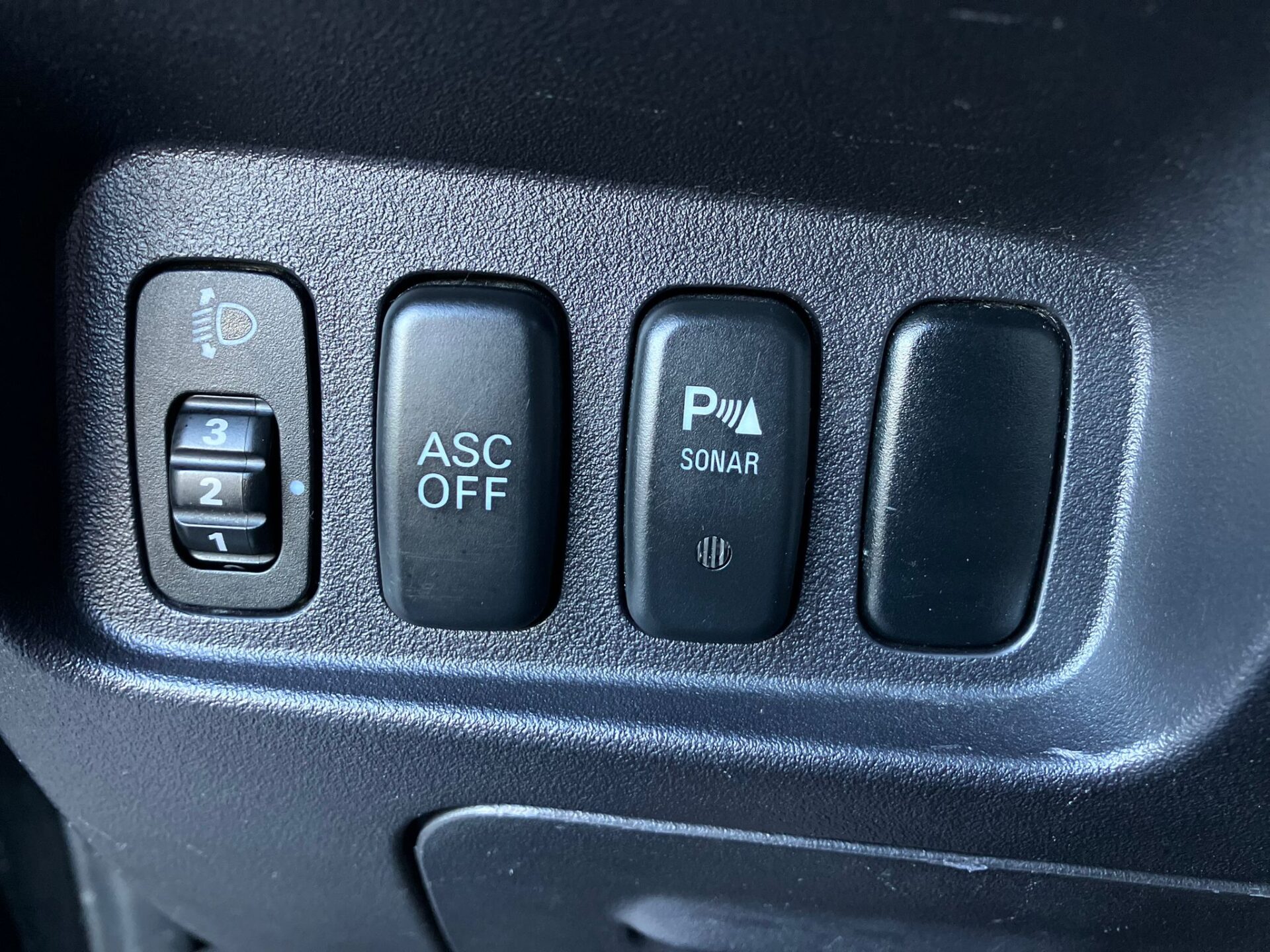 Mitsubishi Outlander 4×4 7-vietas