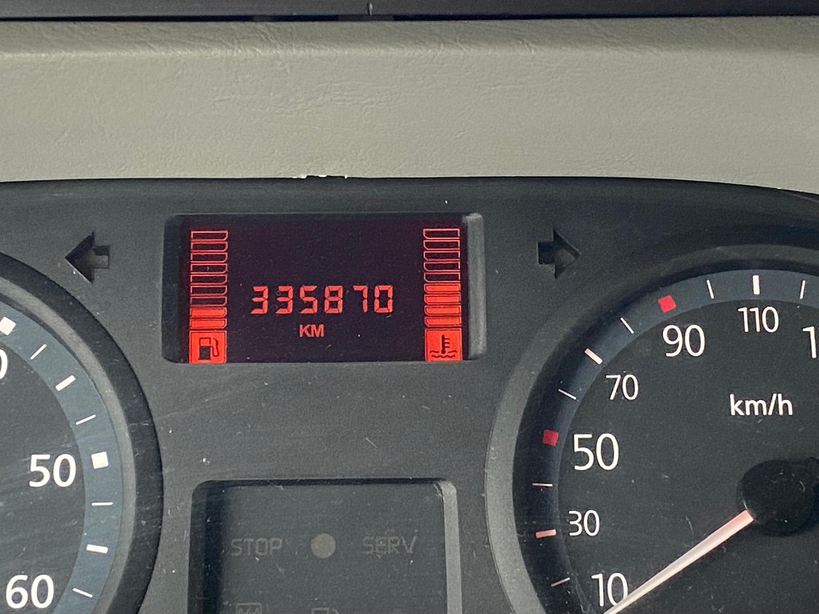Renault Trafic Passenger 9-vietas