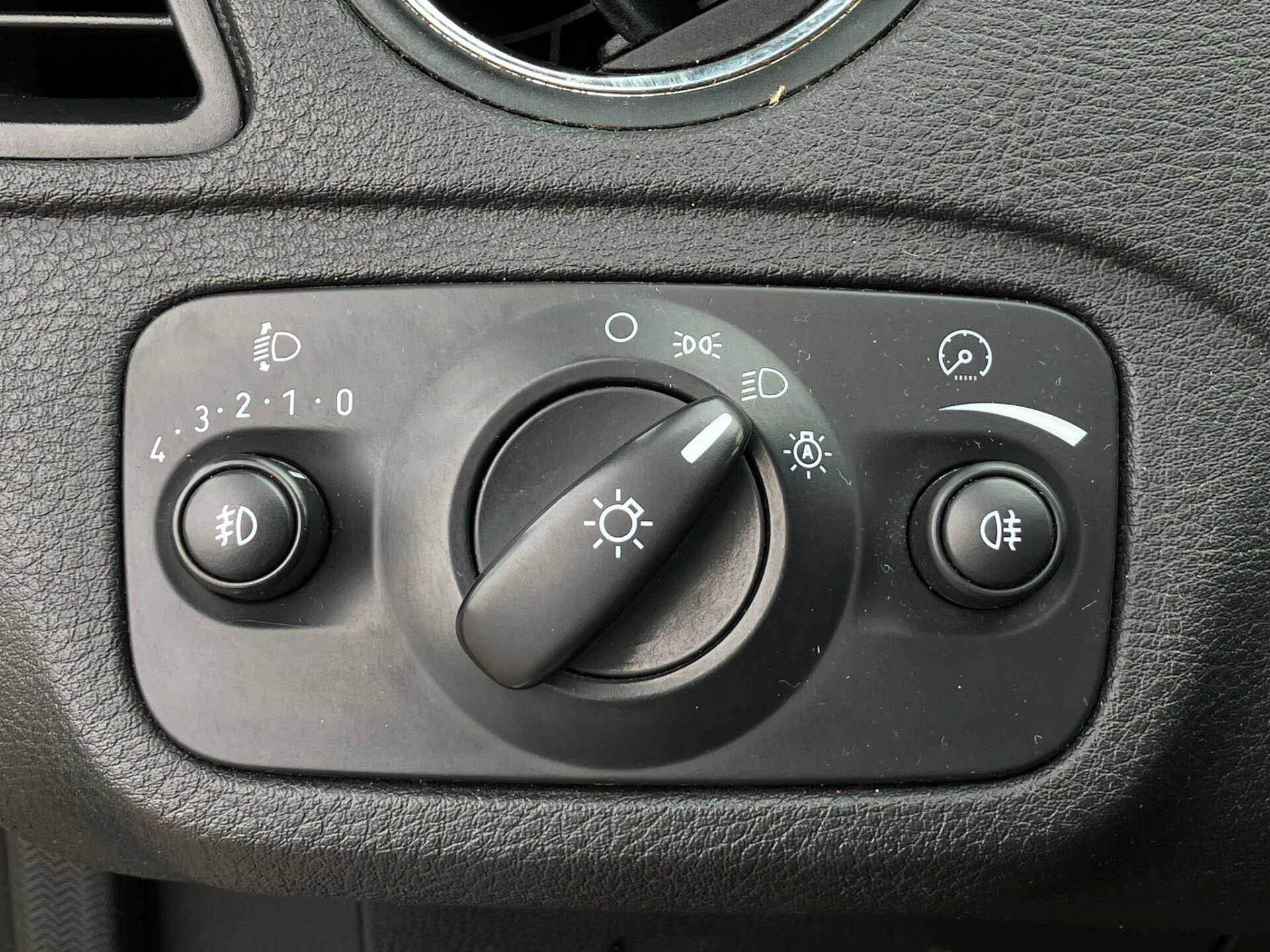 Ford S-Max 7-vietas