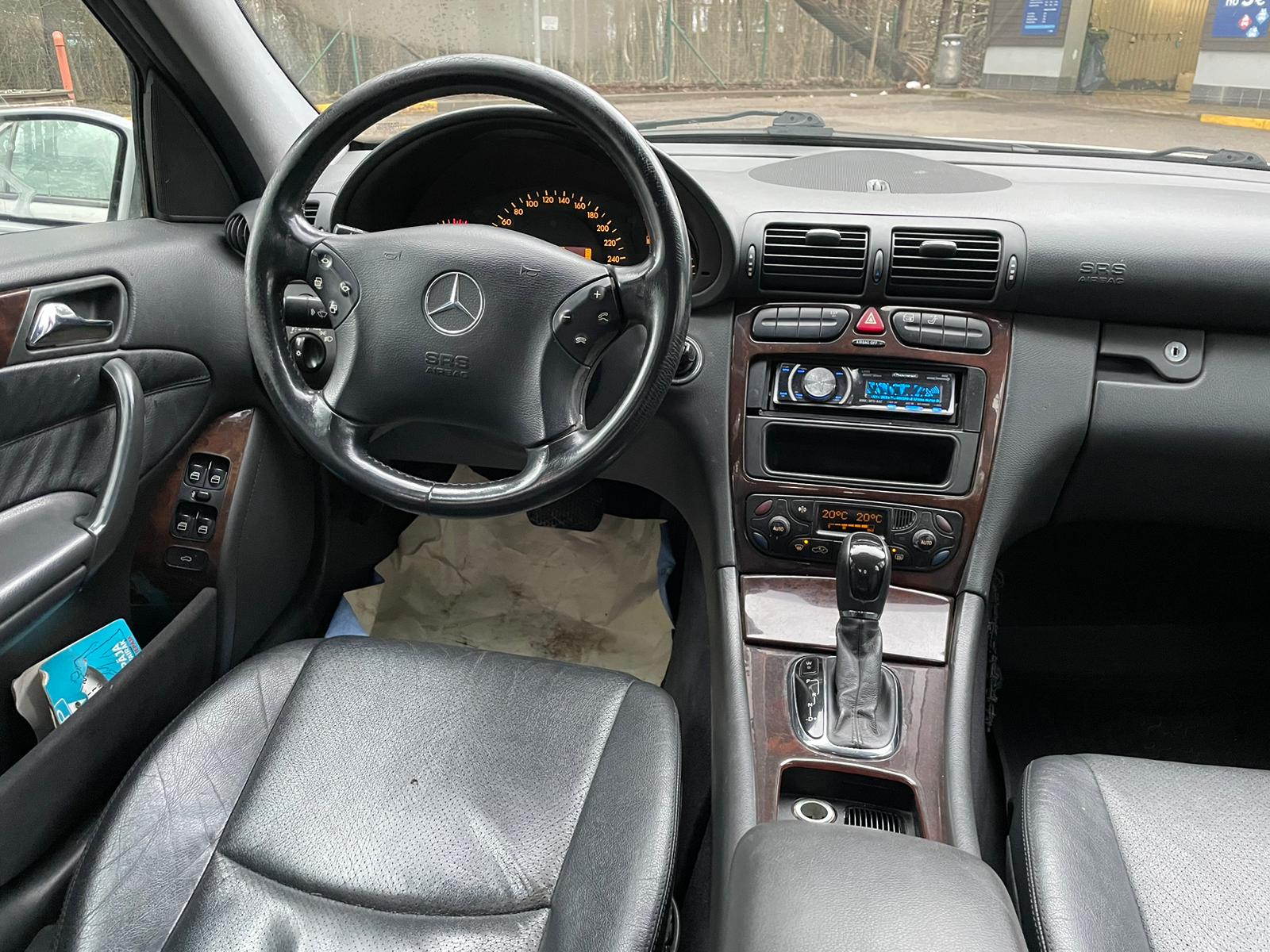 Mercedes Benz C200 Avantgarde
