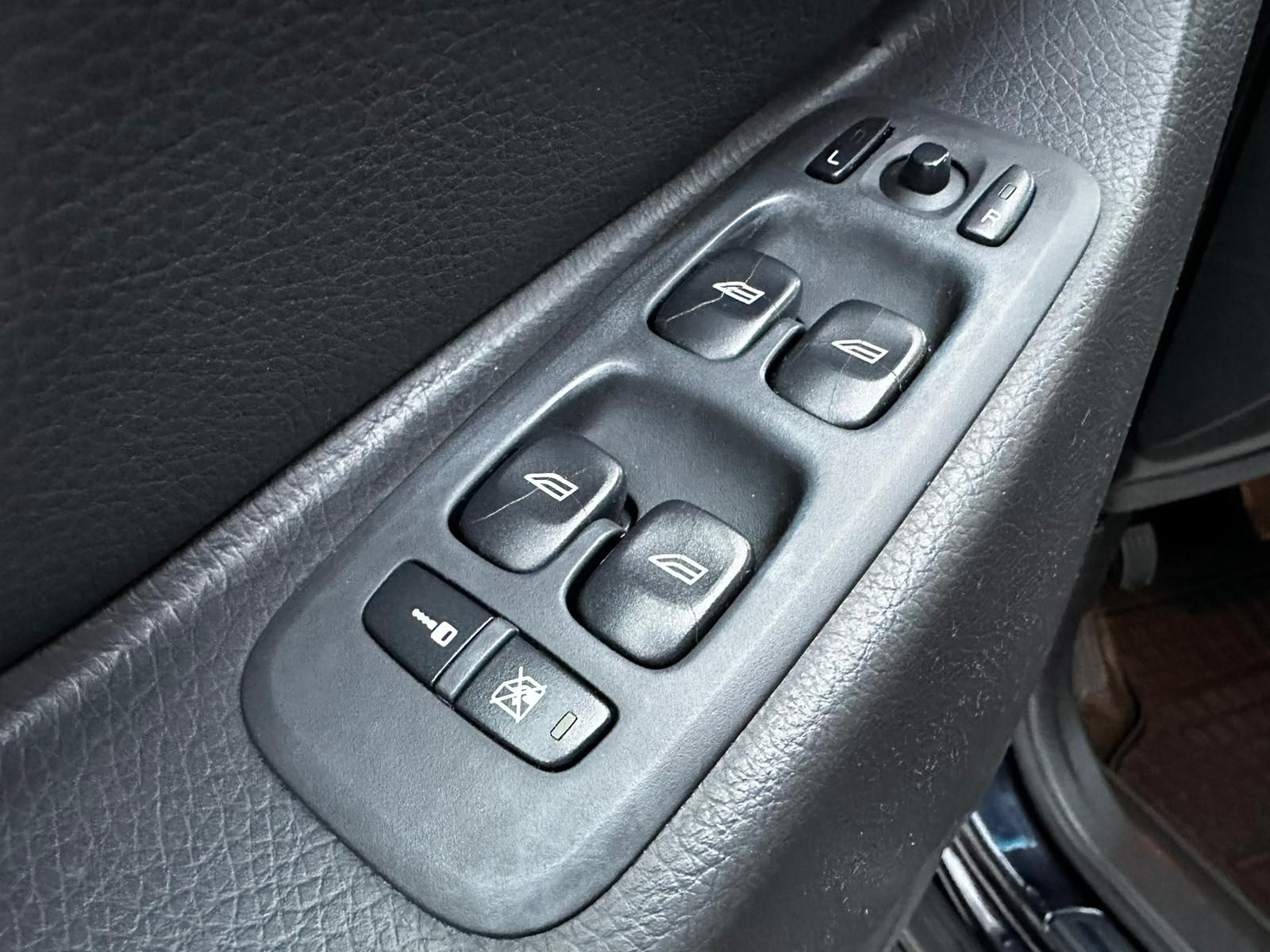 VOLVO XC90 7-seats