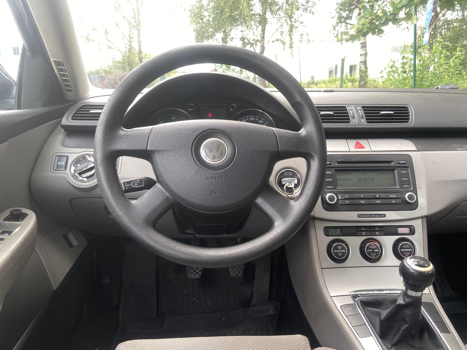 VW Passat (B6)