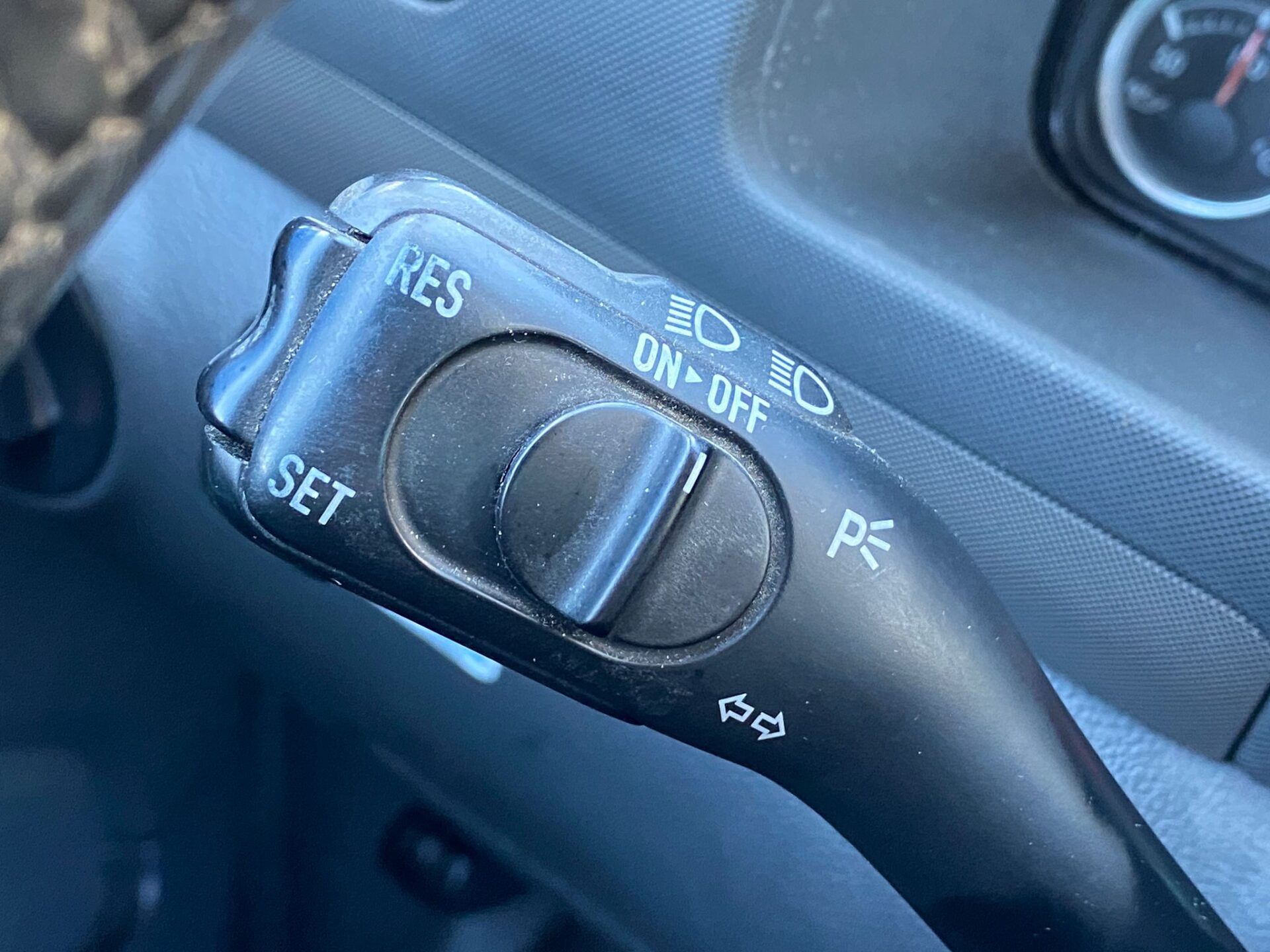 VW Sharan 7-Vietas