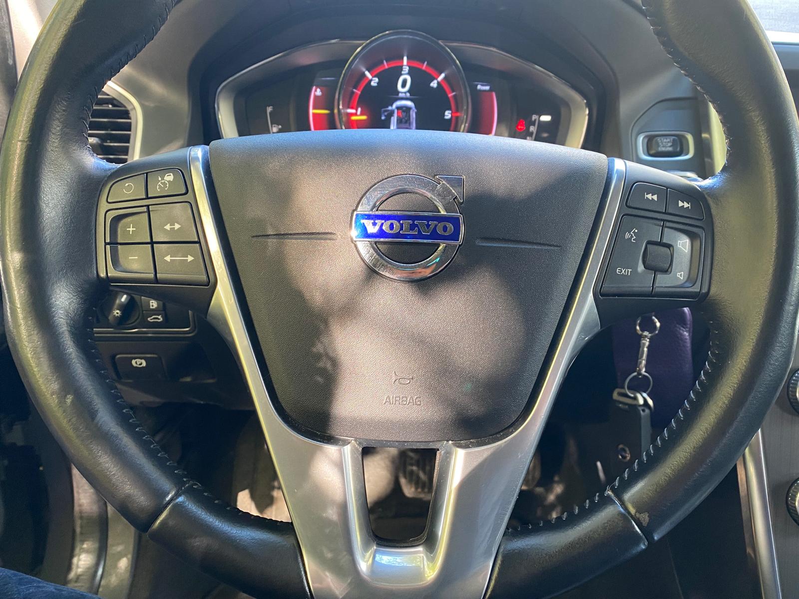 Volvo Xc60 summum 4×4