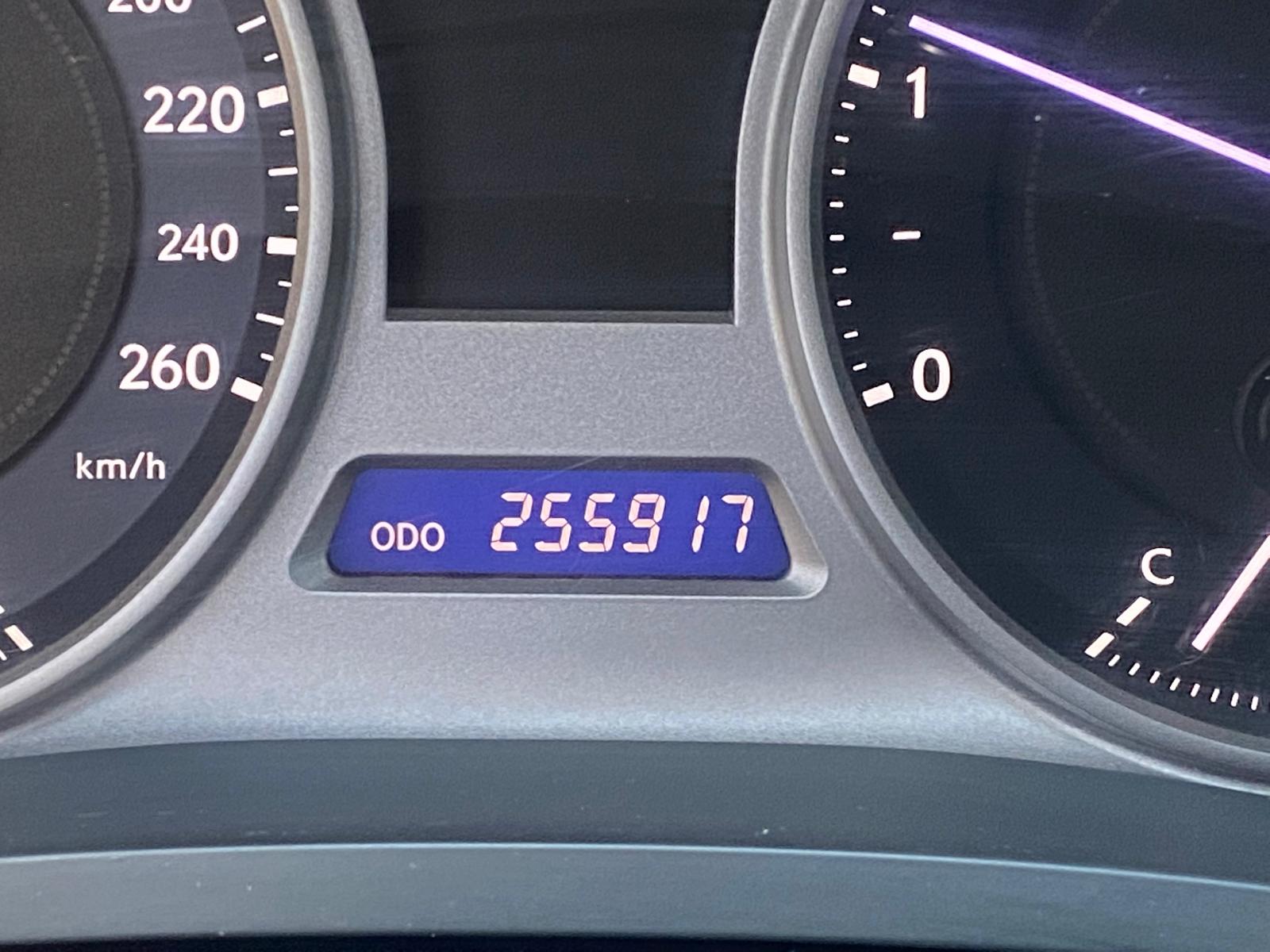 LEXUS IS 220