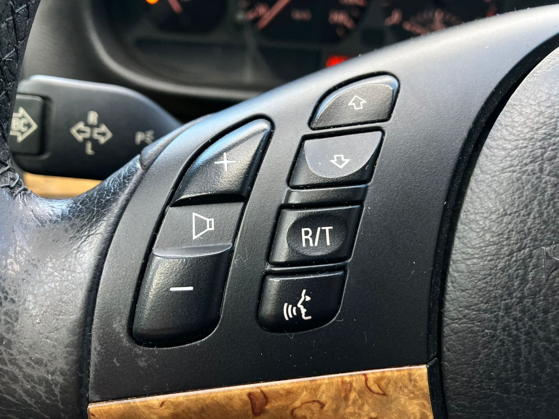 BMW 318 (e46)