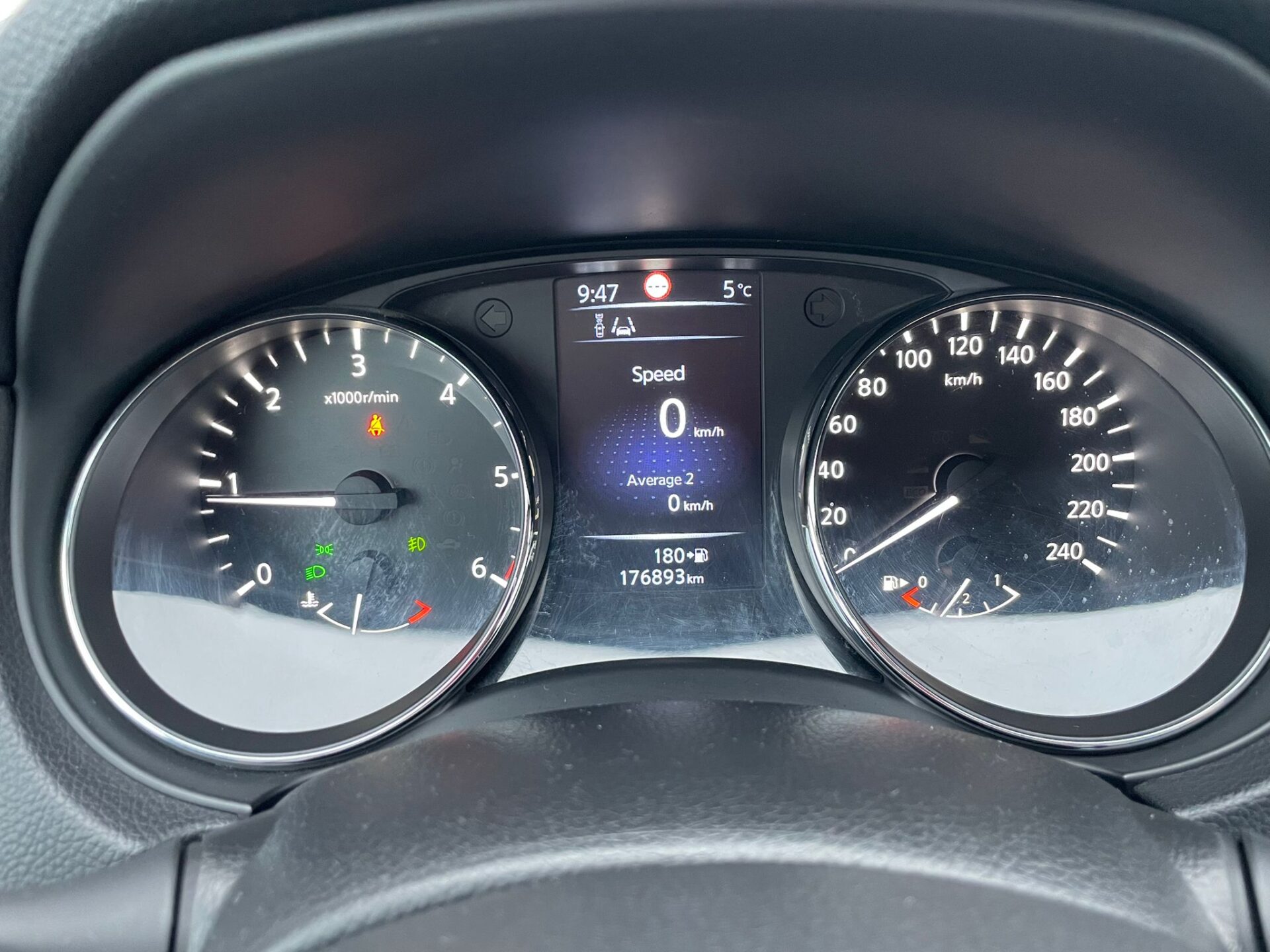NISSAN QASHQAI 4×4