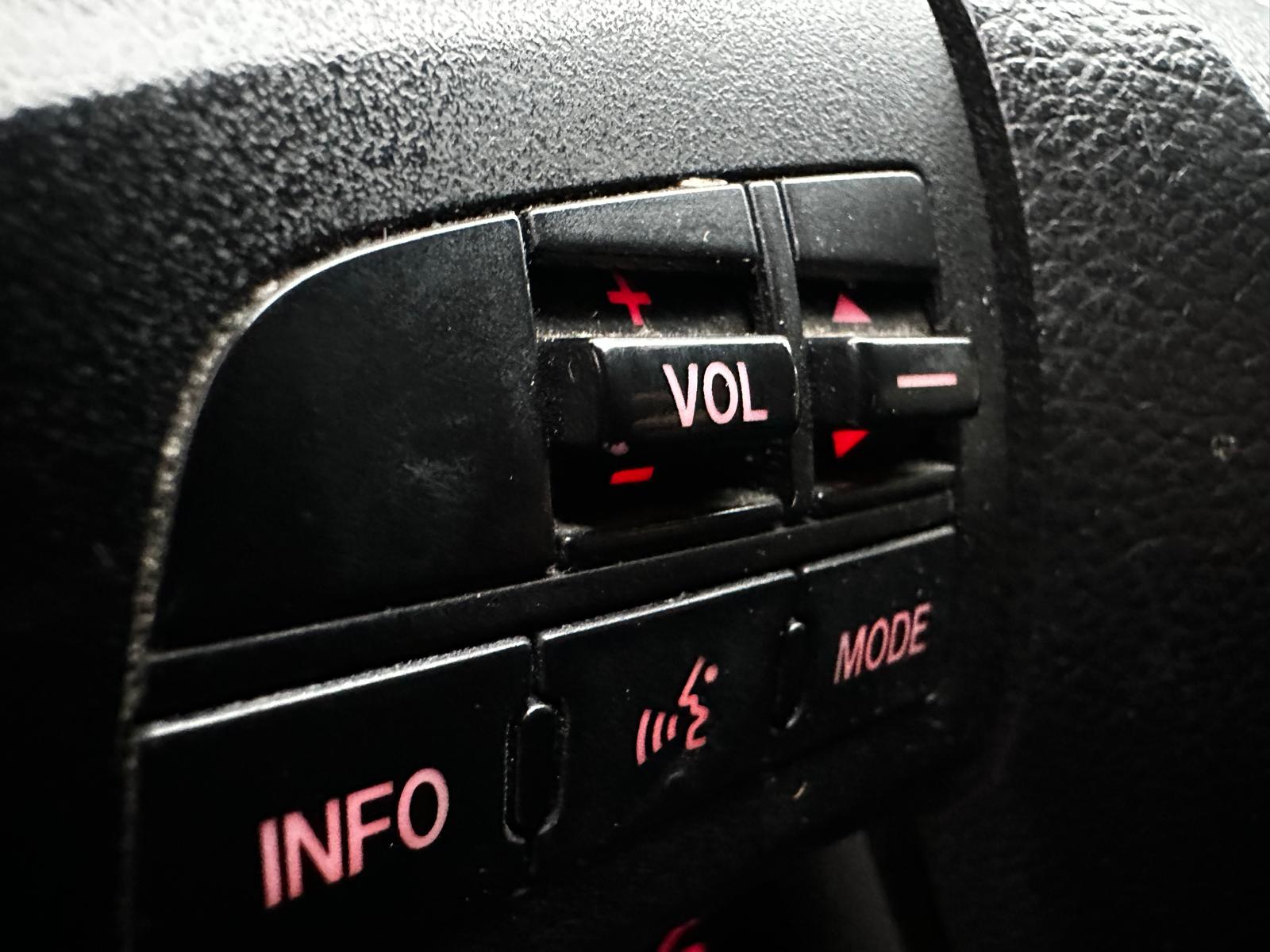 MAZDA 5 7-vietas