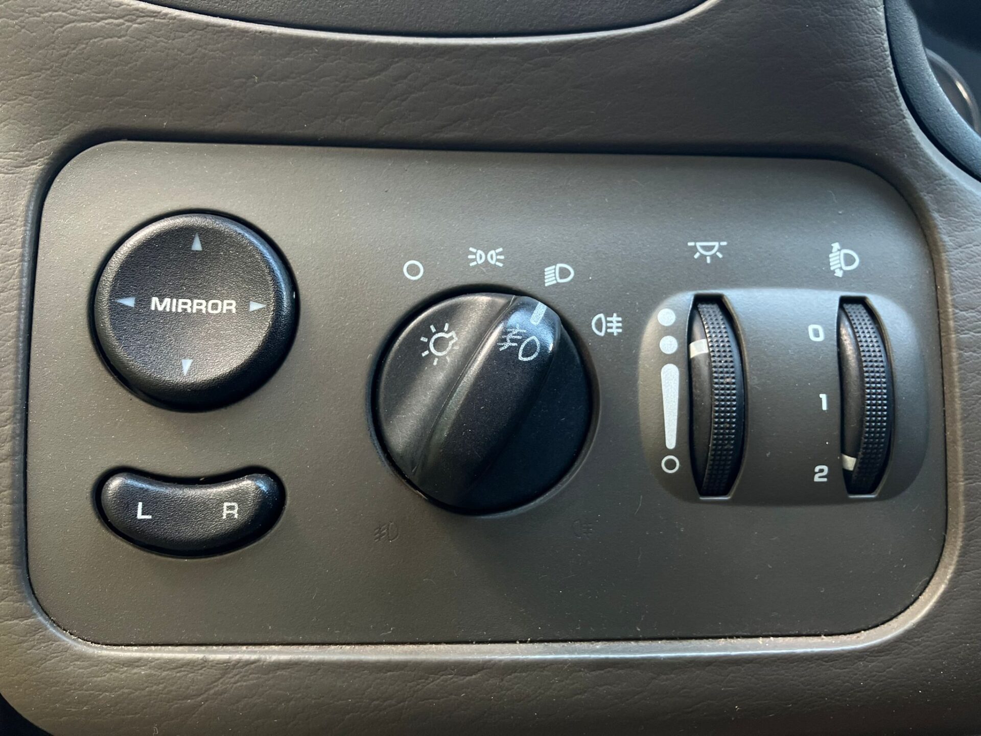 Chrysler Grand Voyager 7-vietas