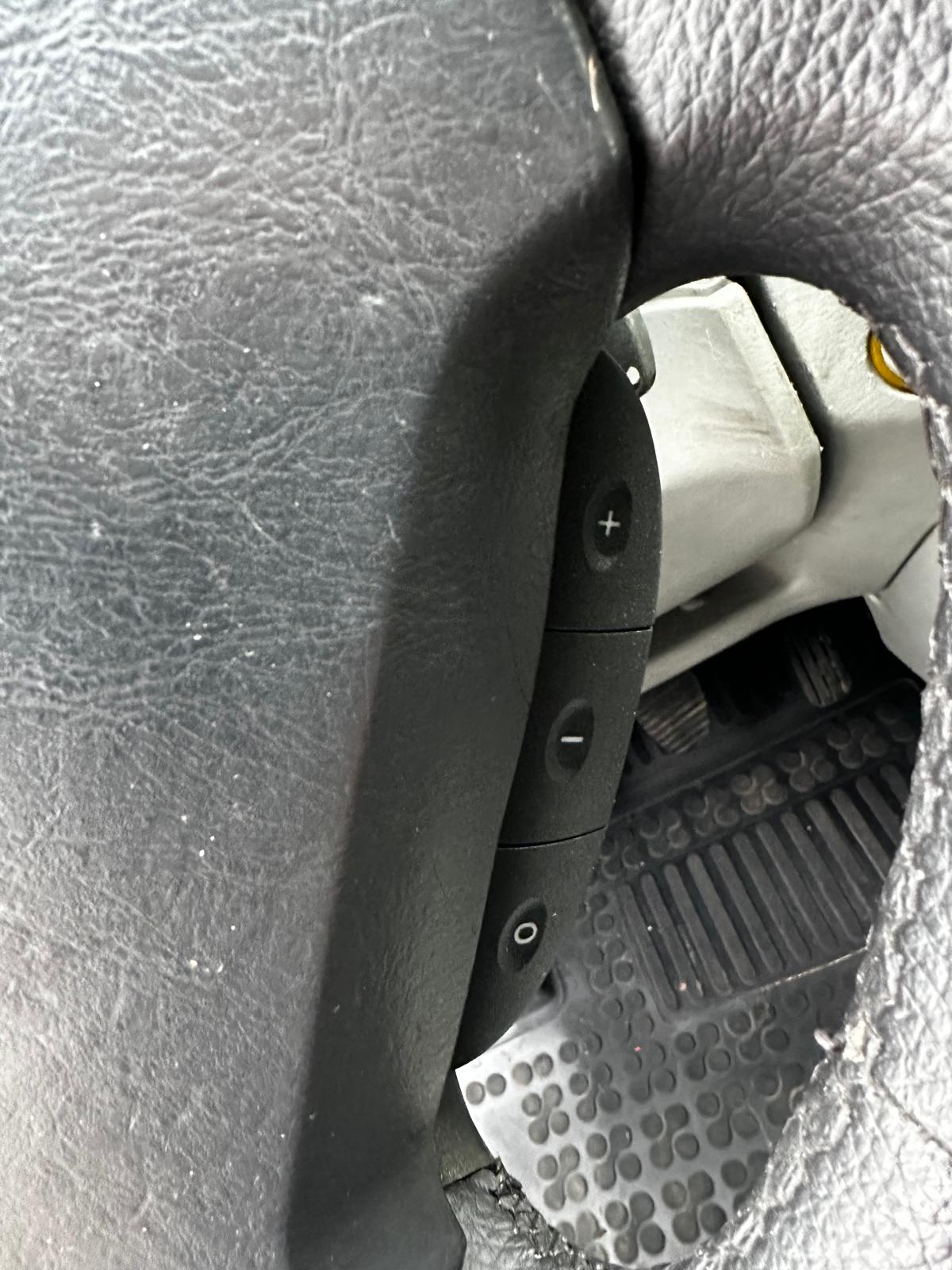 Opel Vivaro 5 seats