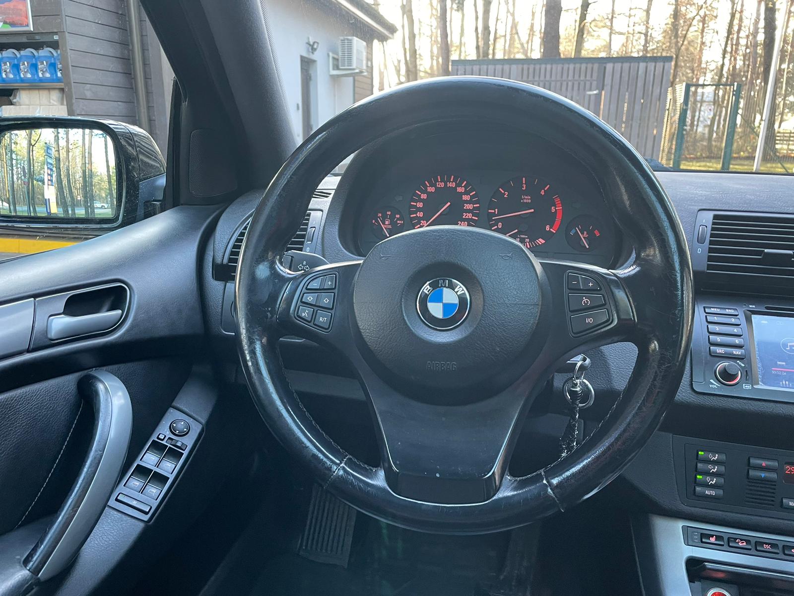 BMW X5 IS KOMPLEKTĀCIJĀ