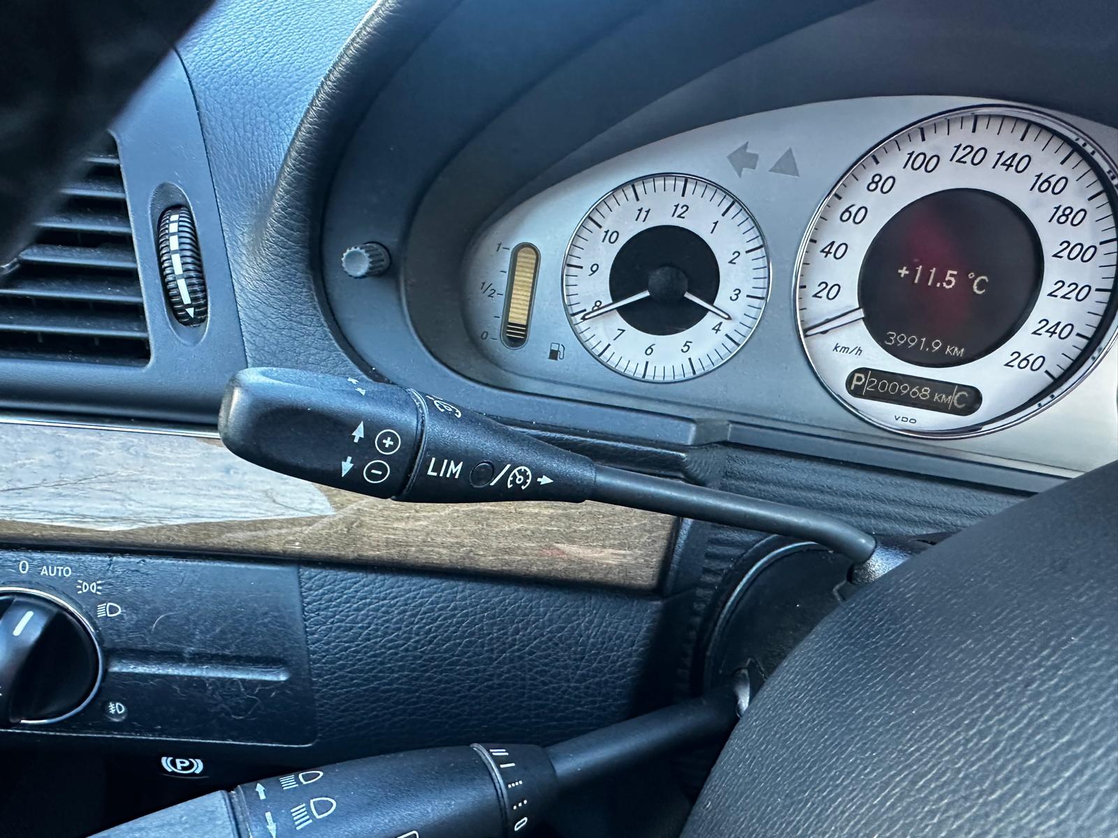 Mercedes Benz E220 Avantgarde