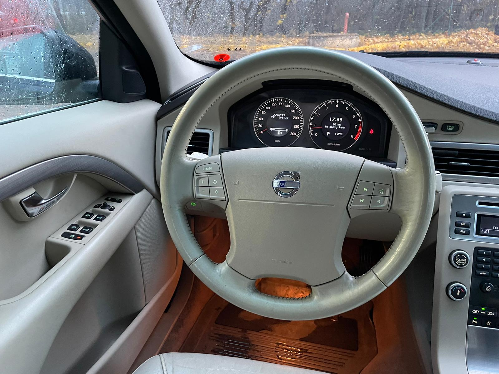 VOLVO S80