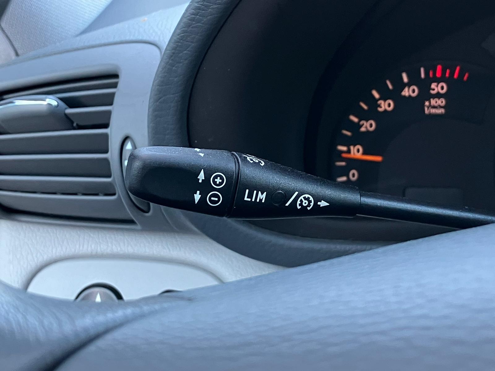 Mercedes Benz C220