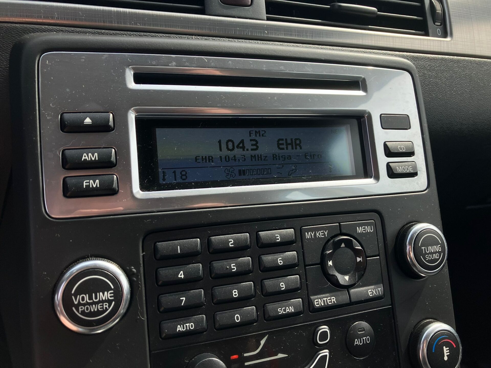 Volvo S80