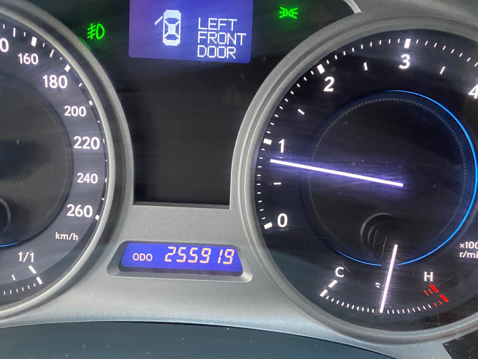 LEXUS IS 220