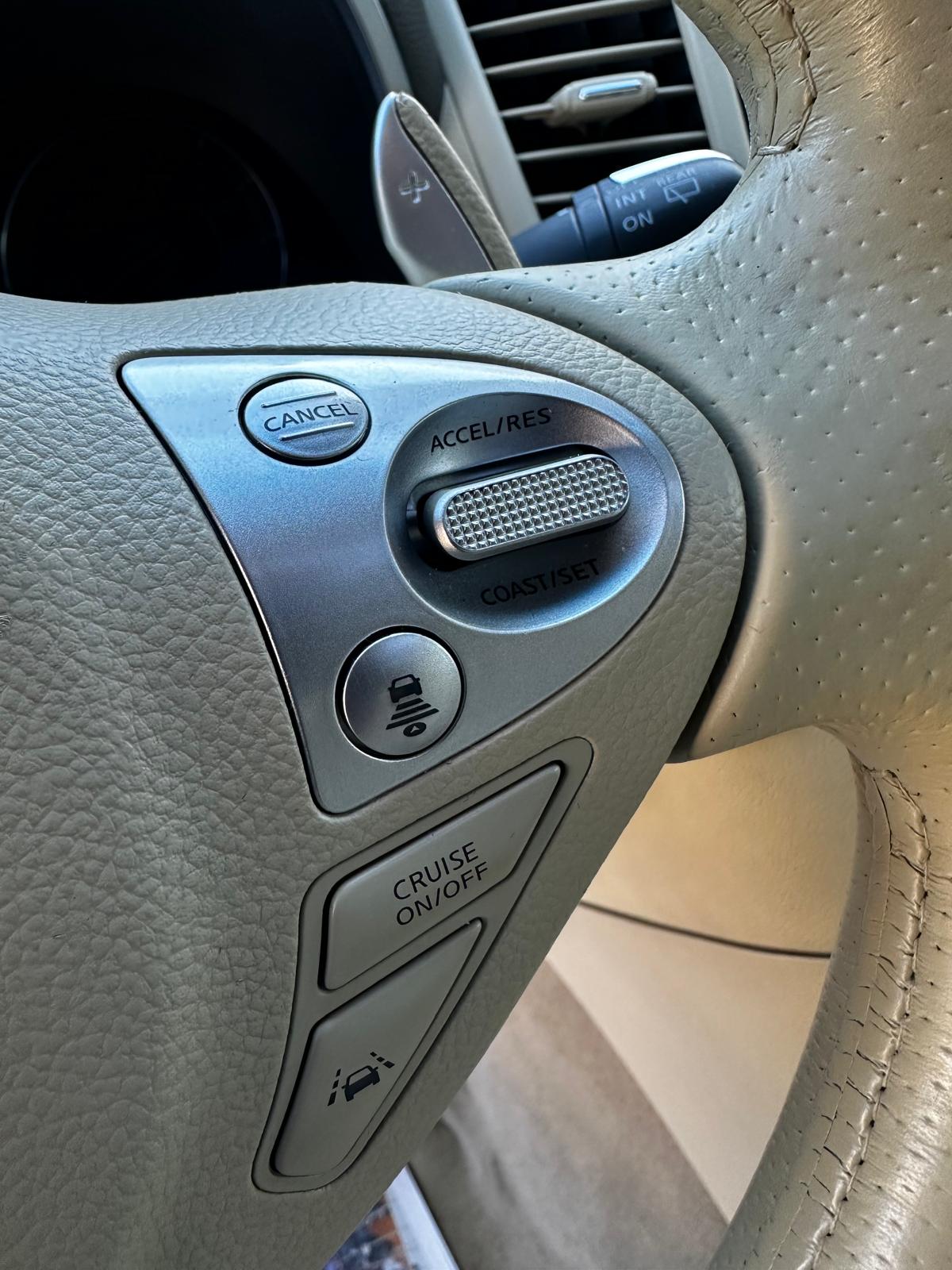 INFINITI FX 35
