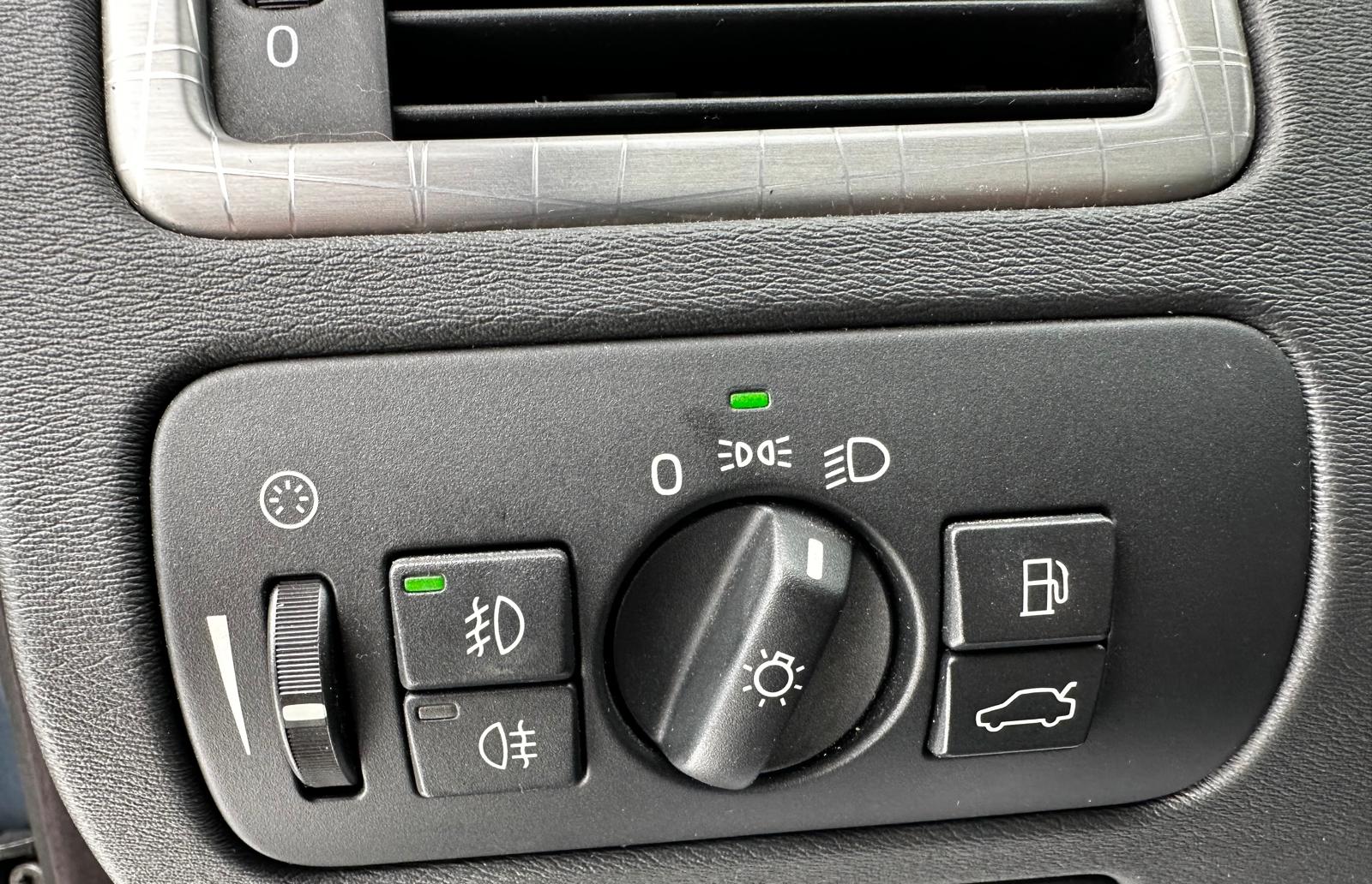 VOLVO XC70 SUMMUM