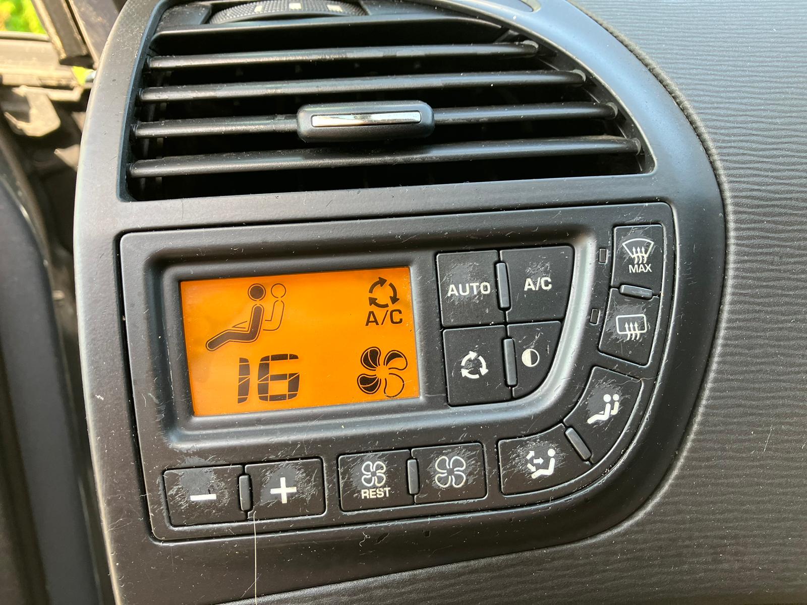 Citroen C4 Picasso 7-vietas