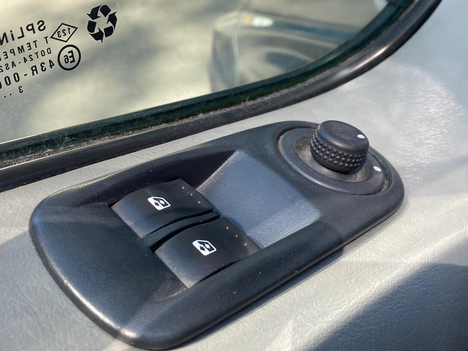 Renault Trafic 8 vietas