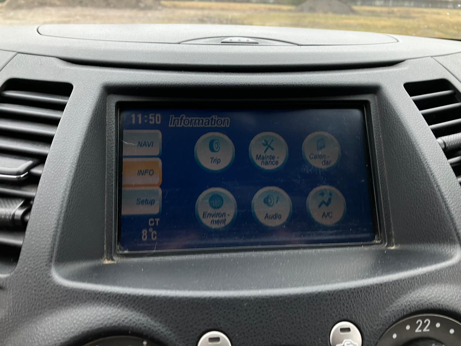 Mitsubishi Grandis 7-vietas