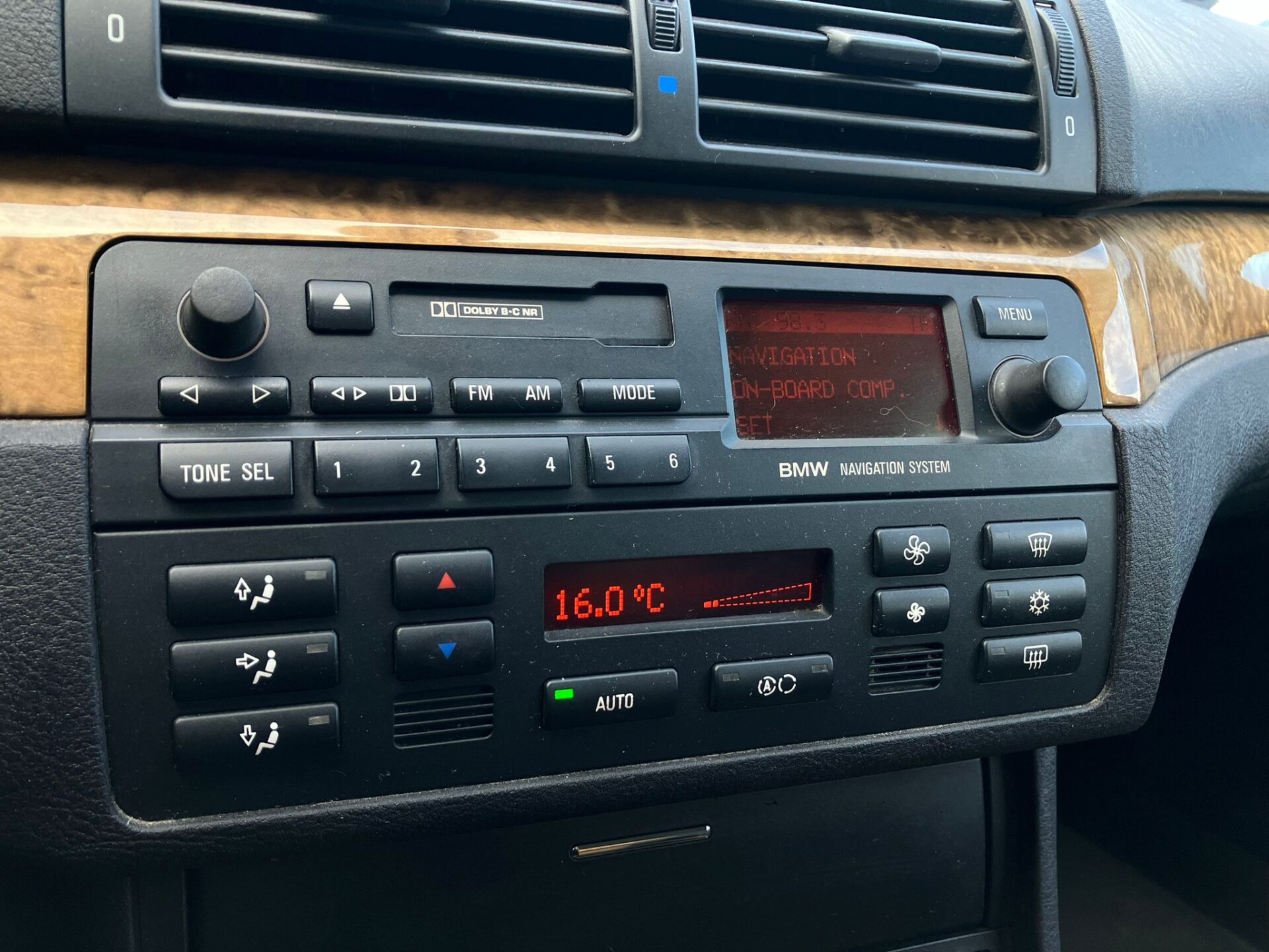 BMW 318 (e46)