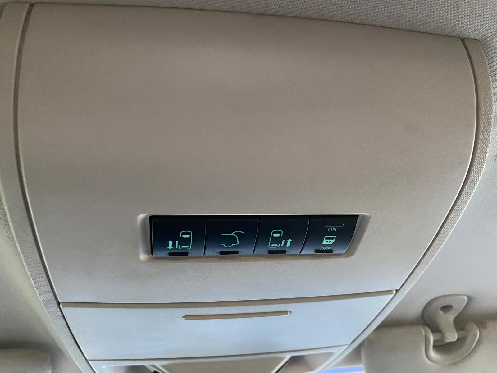 Chrysler Grand Voyager Stow&go limited edition 7-мест
